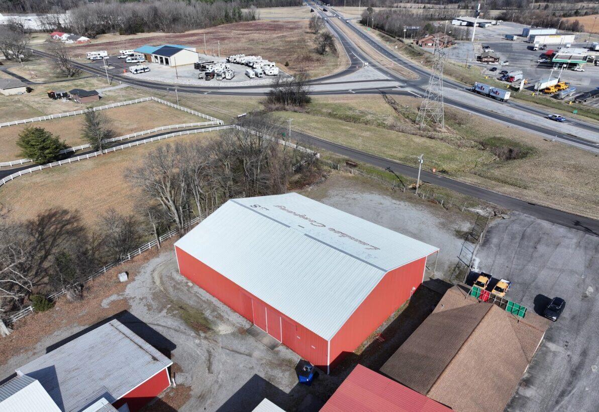 7055 Benton Road Property Photo 4