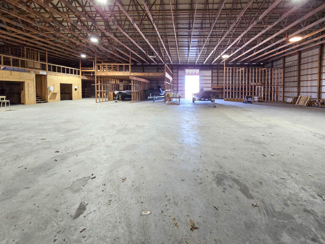 7055 Benton Road Property Photo 10
