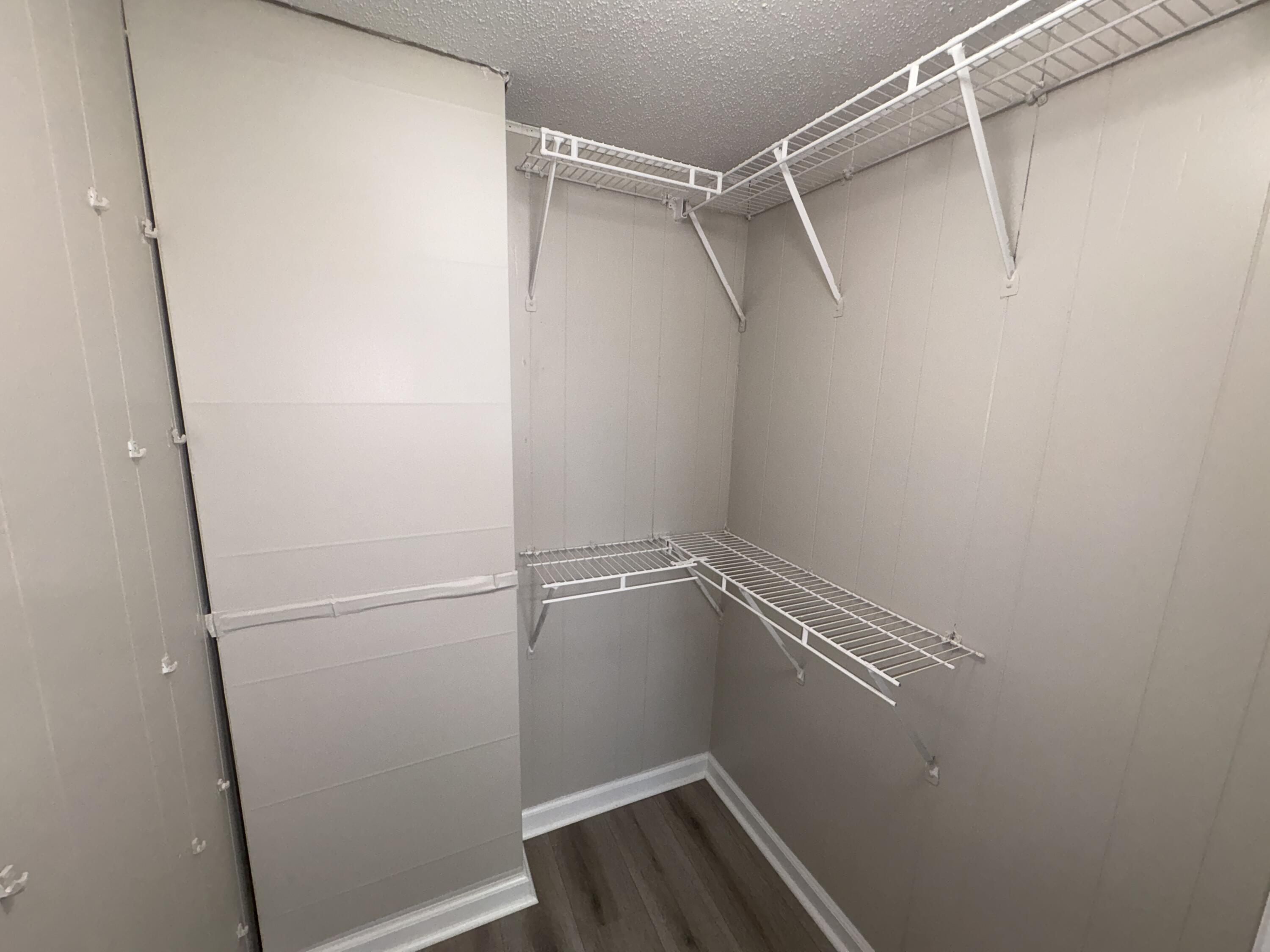 123 Willett Street Property Photo 22