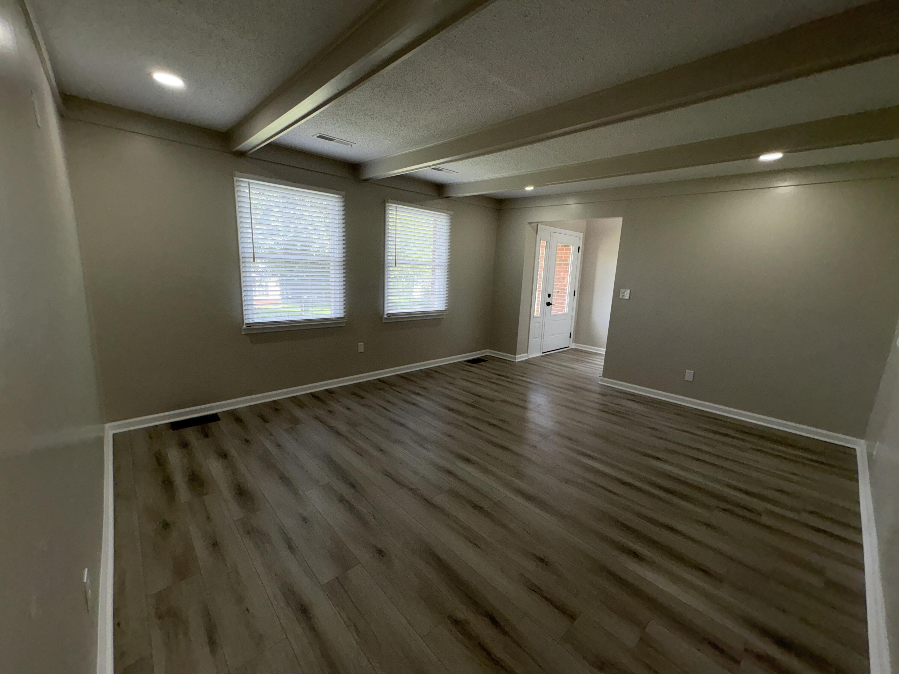 123 Willett Street Property Photo 23