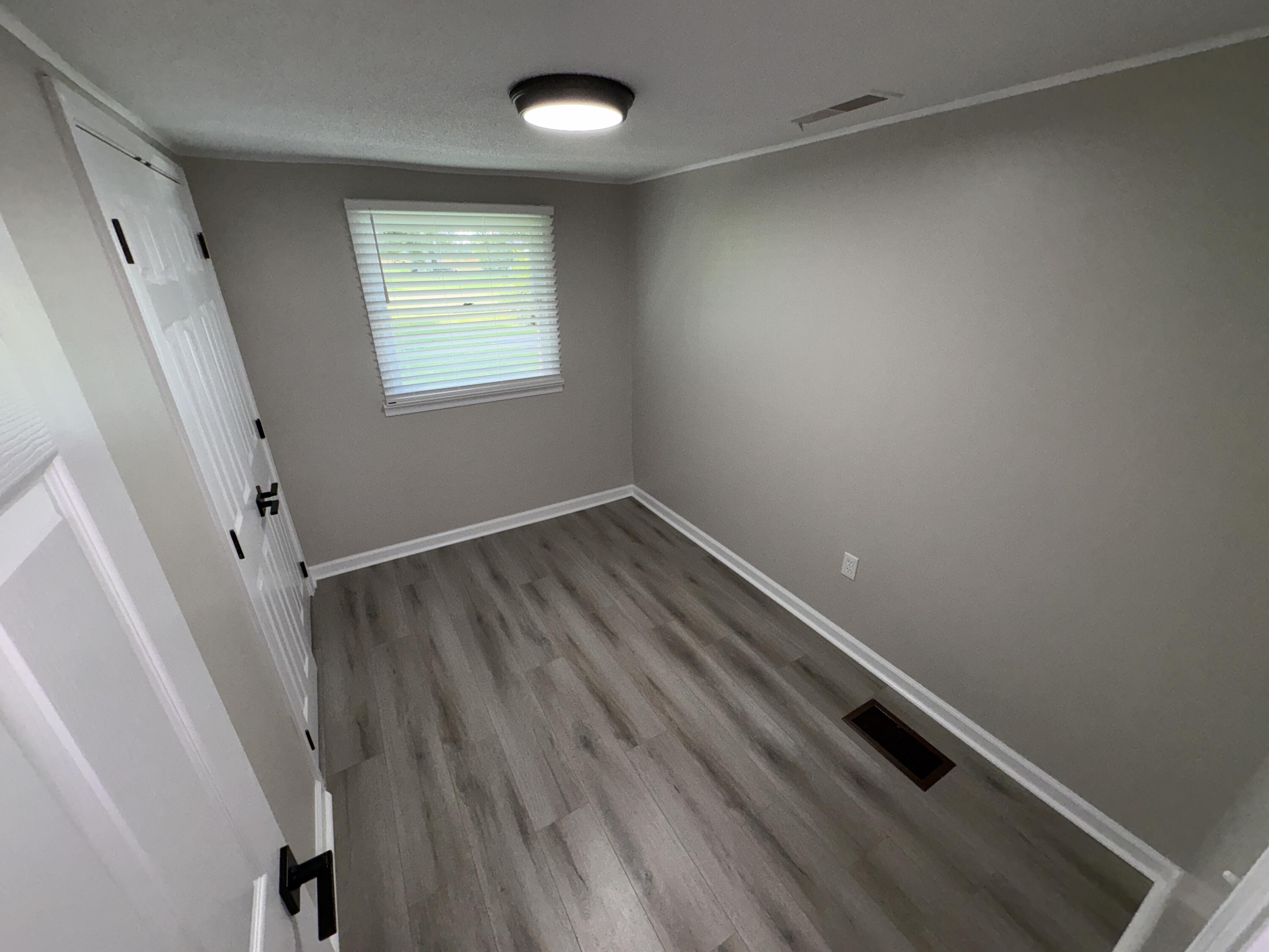 123 Willett Street Property Photo 26