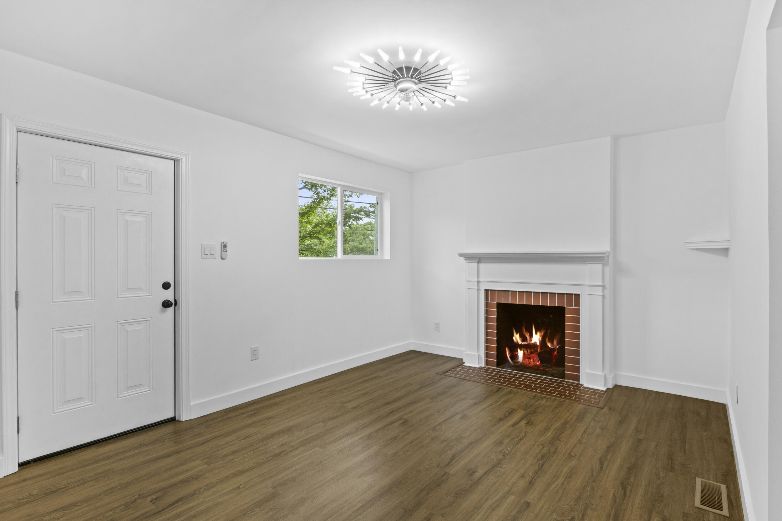 33 Bon-haven Avenue Property Photo 10