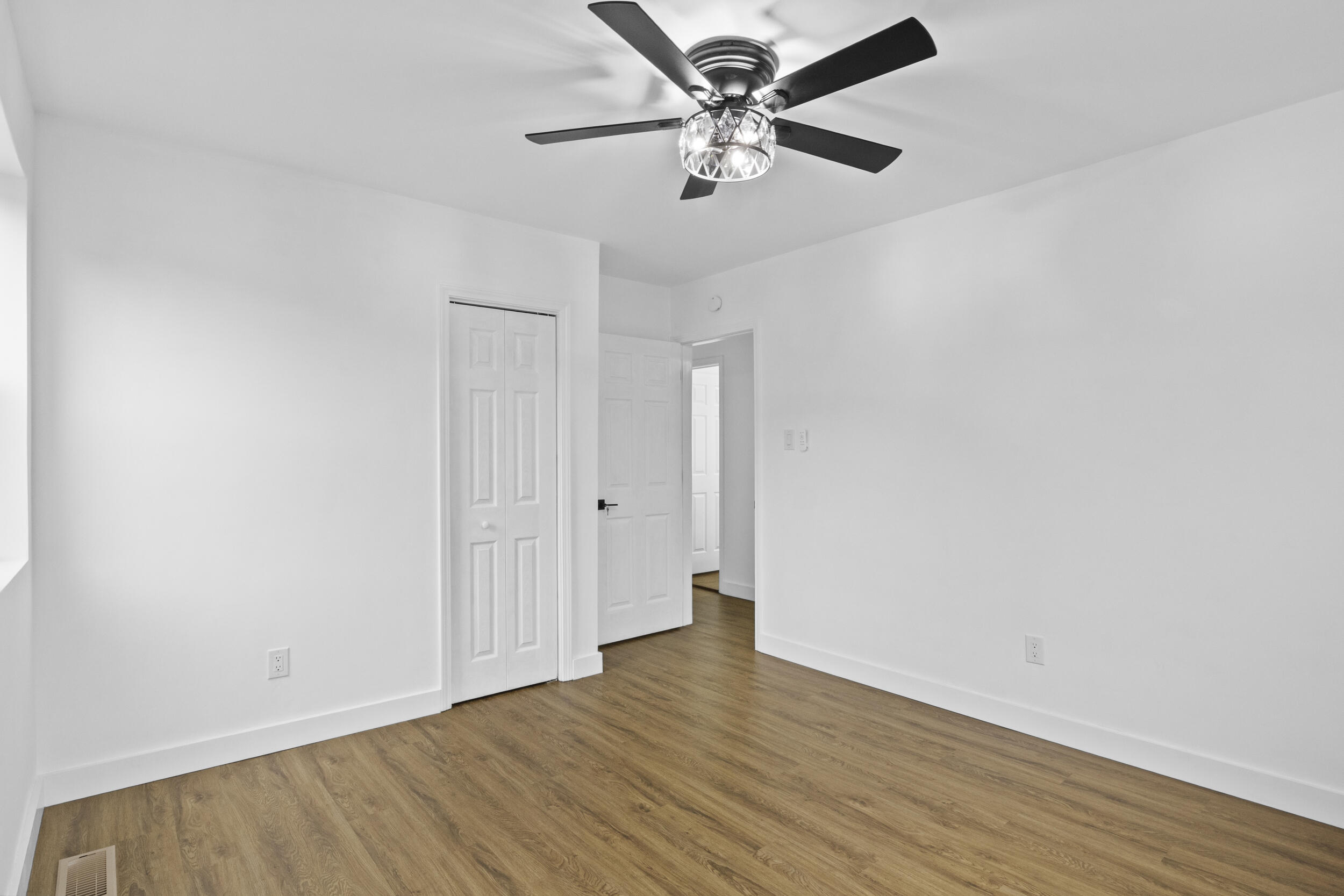 33 Bon-haven Avenue Property Photo 25