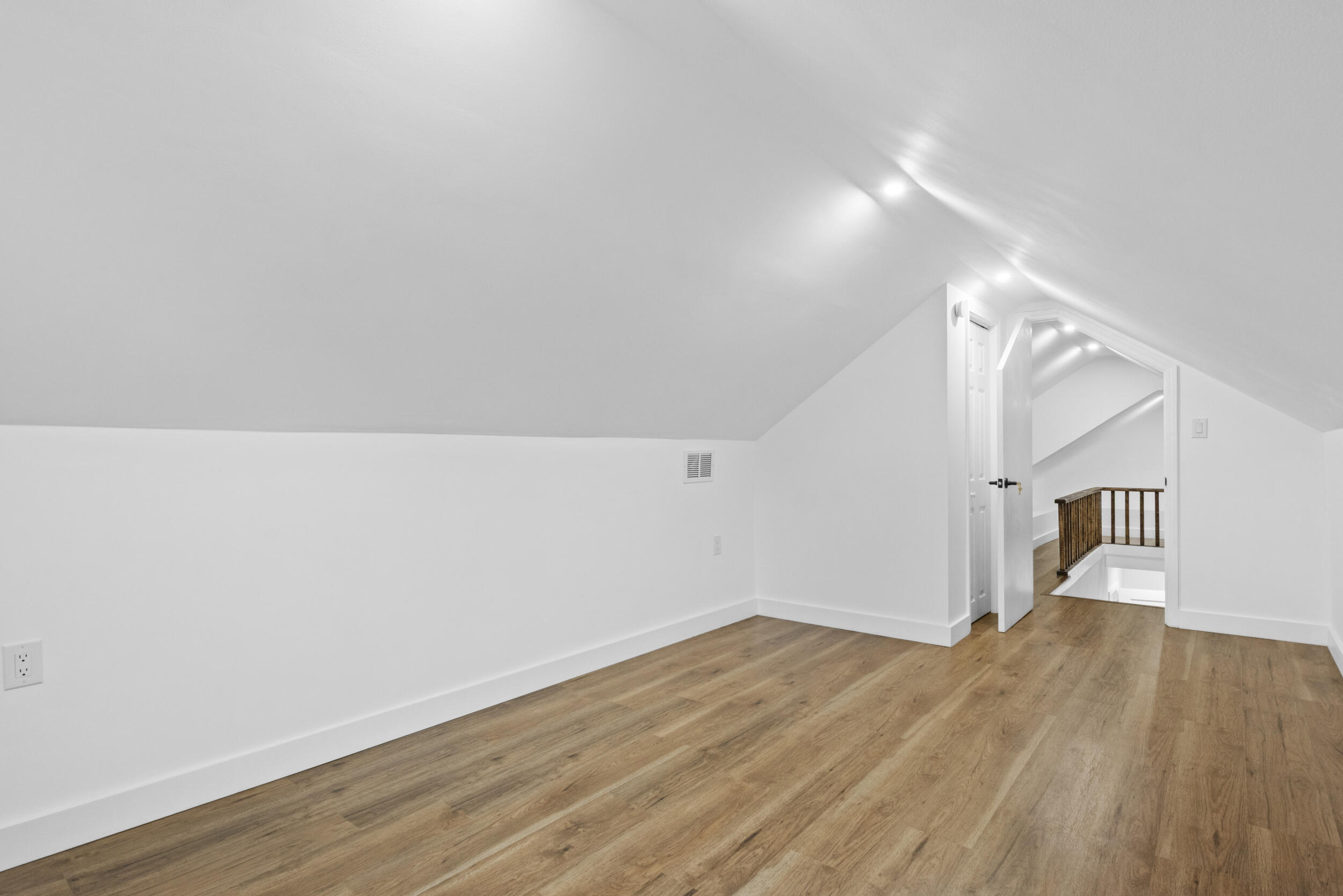 33 Bon-haven Avenue Property Photo 30