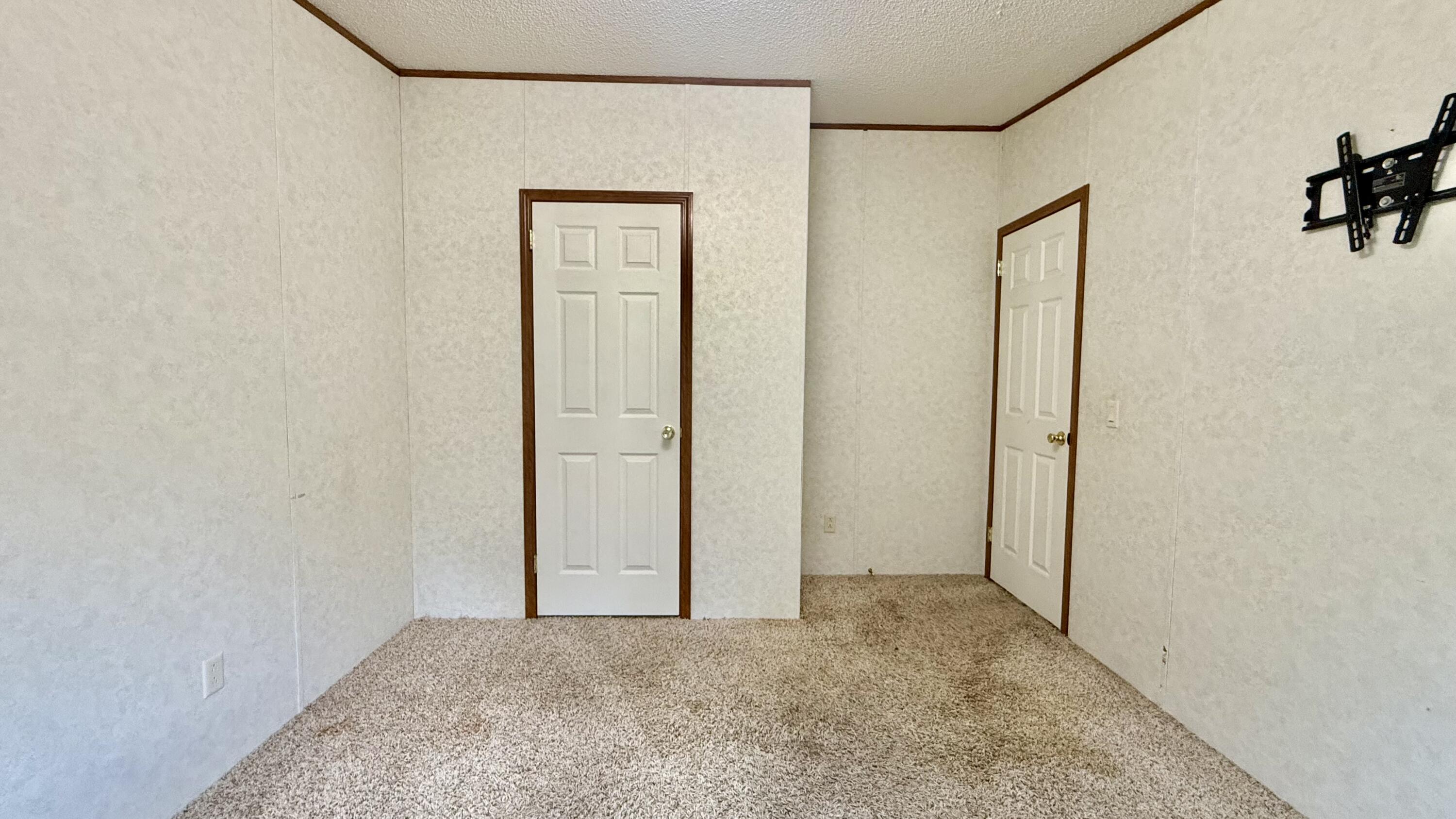 290 Denmark Lane Property Photo 26