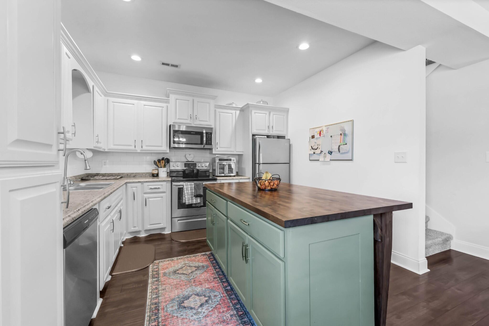 200 Texas Avenue Property Photo 12