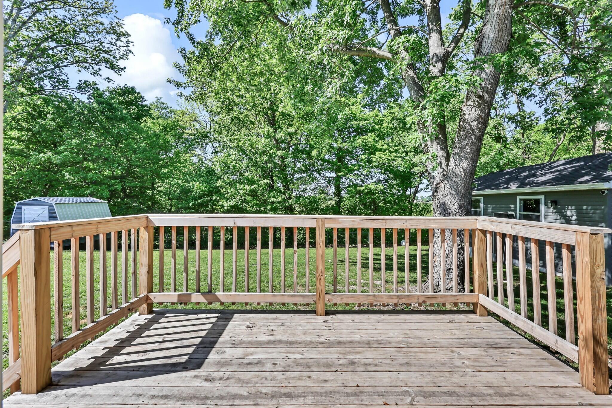 300 Donna Drive Property Photo 24