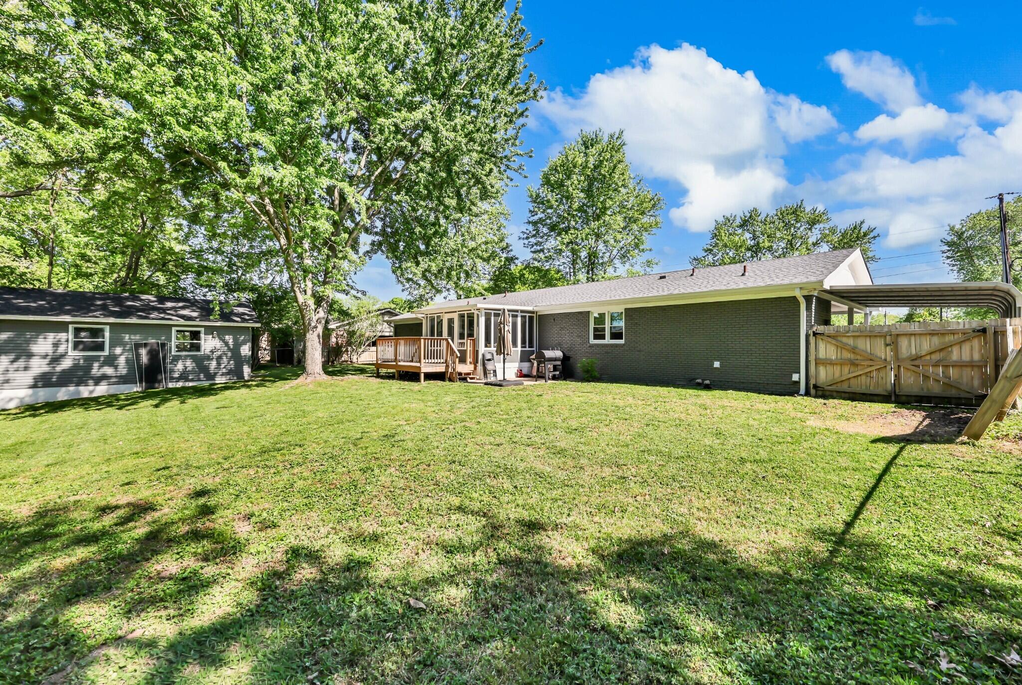 300 Donna Drive Property Photo 26