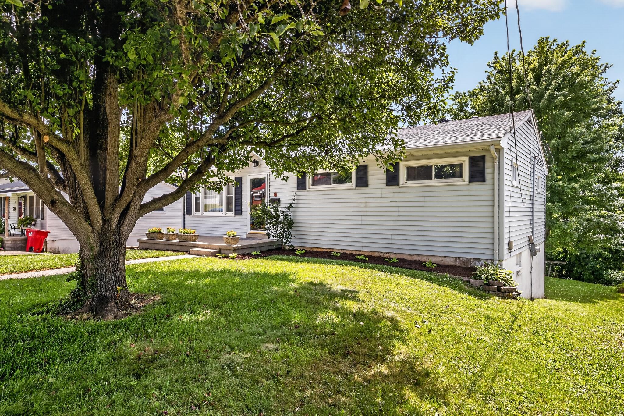 121 Western Avenue Property Photo 3