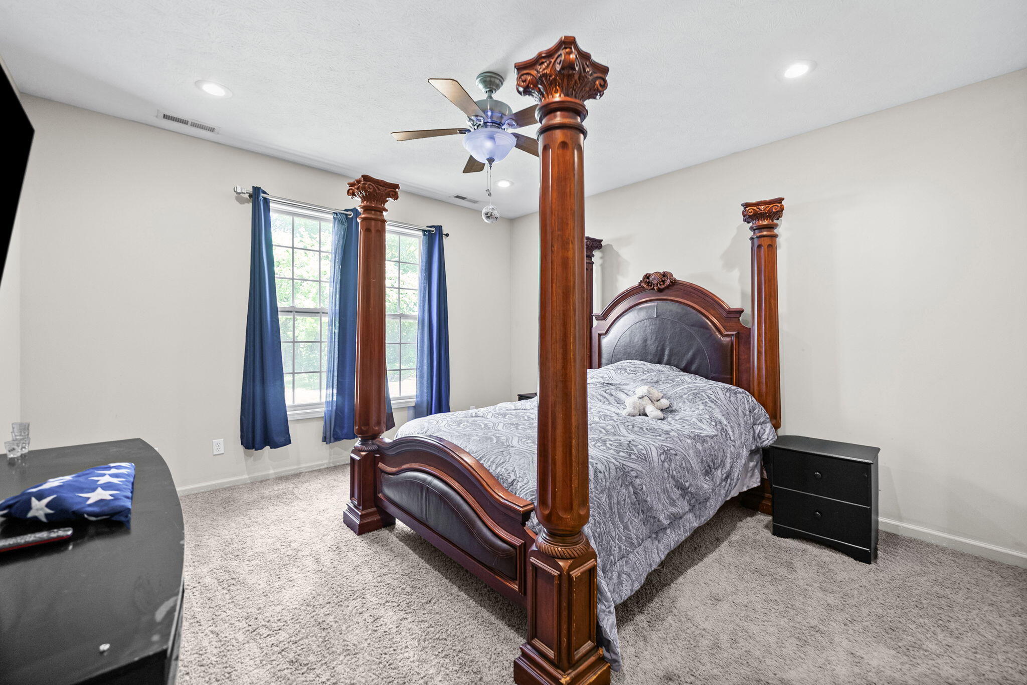 394 Irish Circle Property Photo 13