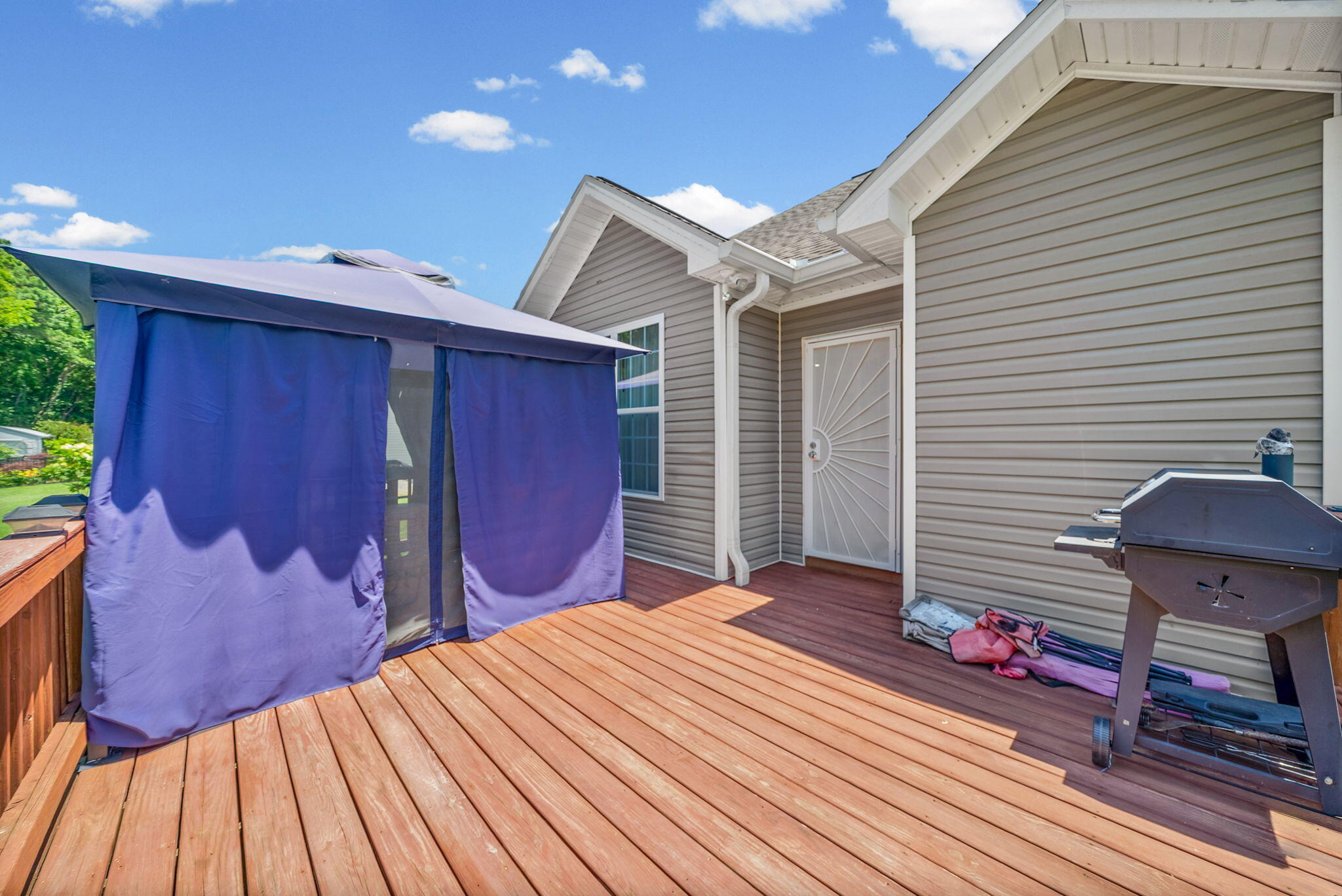 394 Irish Circle Property Photo 26