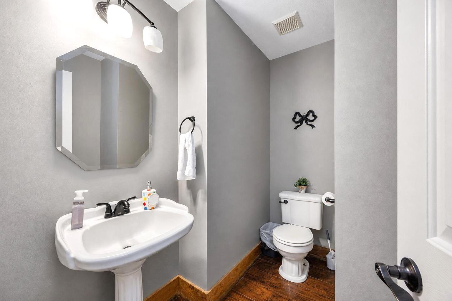 105 Eider Court Property Photo 11
