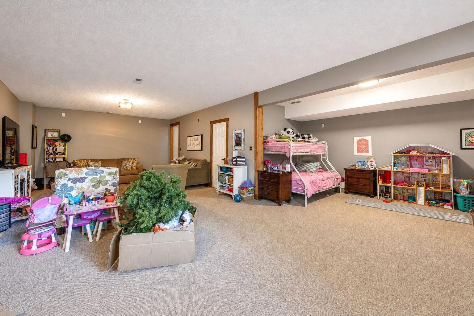 105 Eider Court Property Photo 29