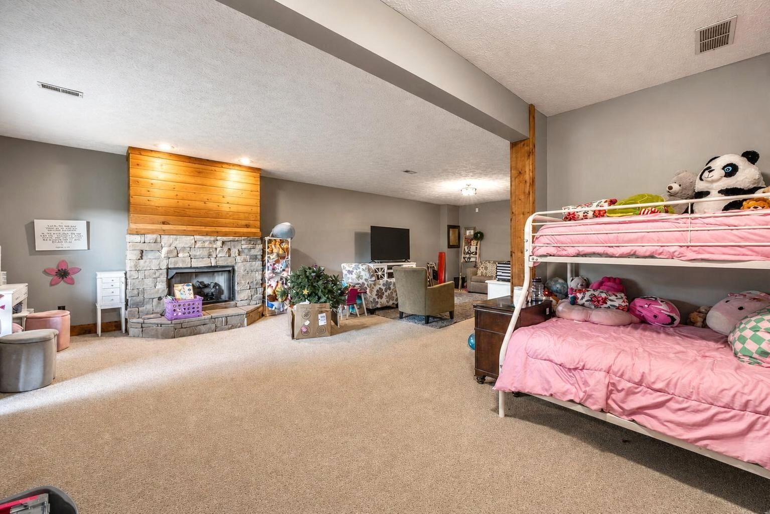 105 Eider Court Property Photo 30