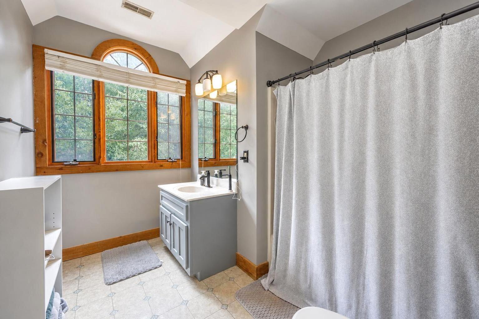 105 Eider Court Property Photo 36