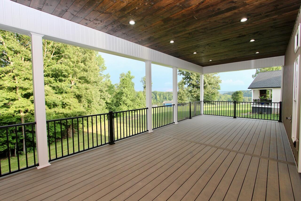 1011 Kelsey Jo Lane Property Photo 9