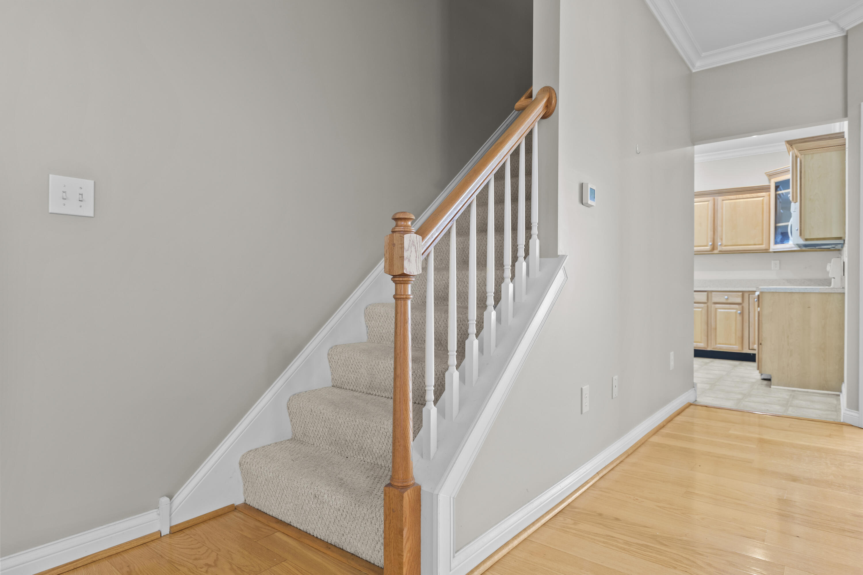 2228 Dunhill Lane Property Photo 7