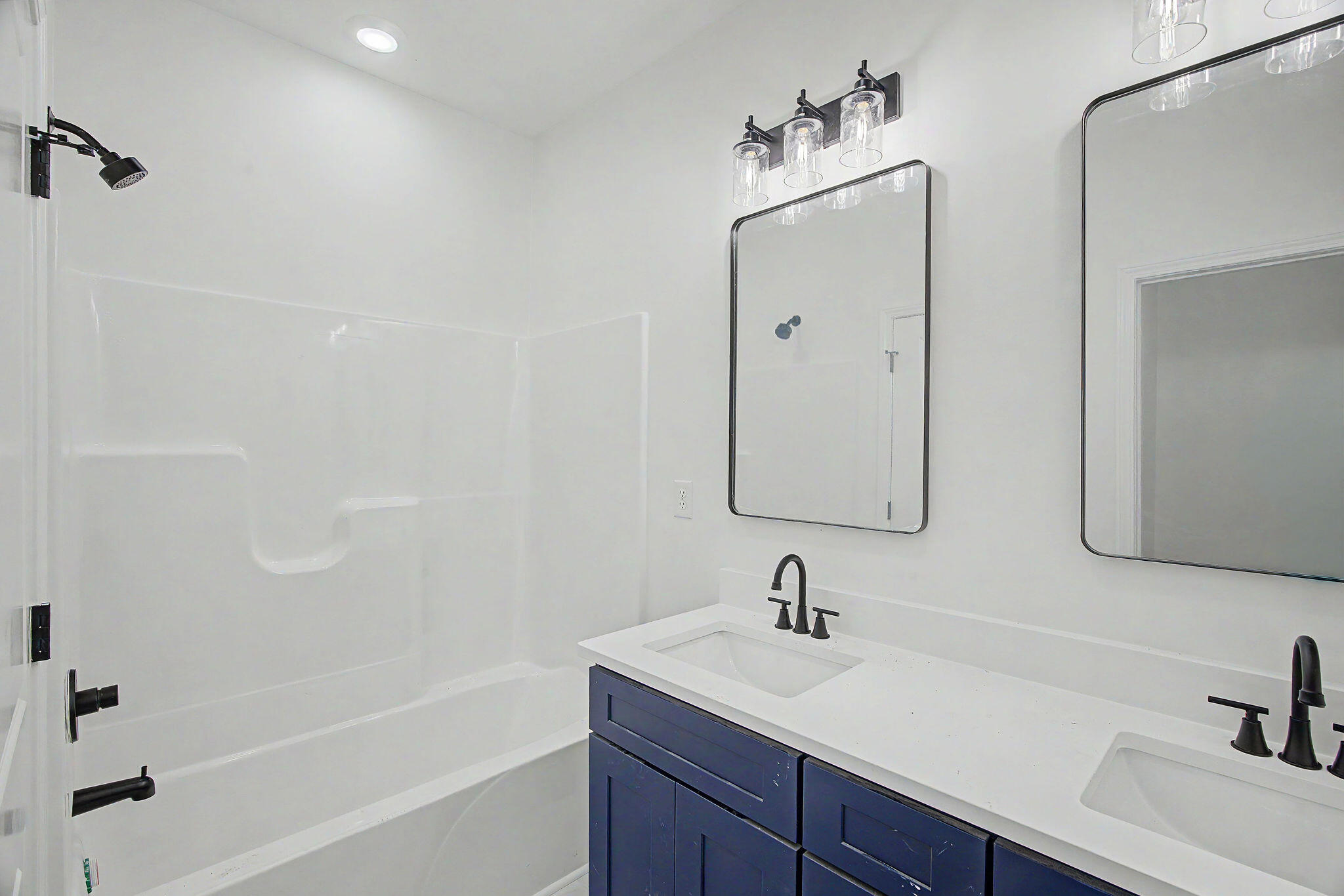 320 Pine Hill Drive Property Photo 26