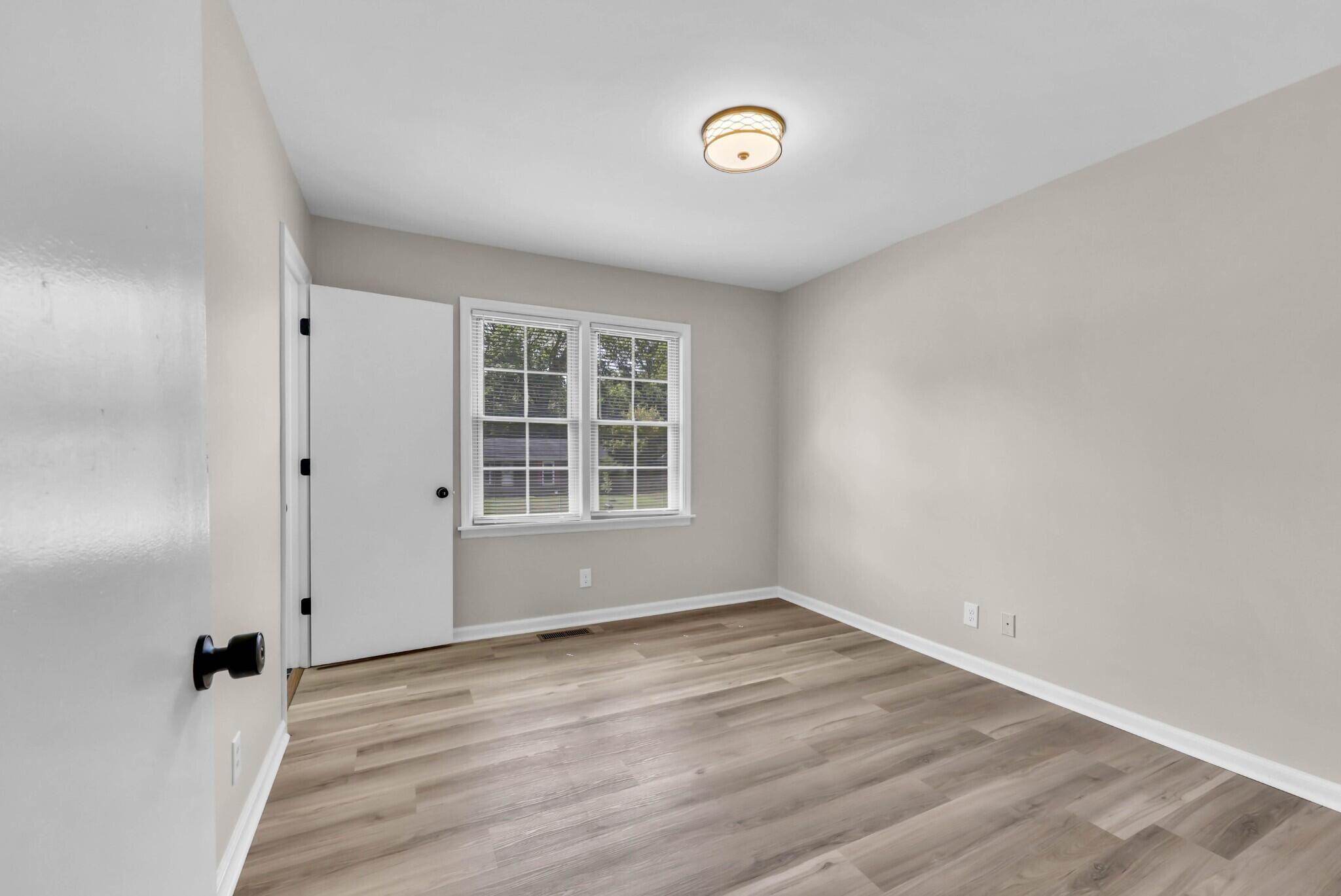 207 Donna Drive Property Photo 9