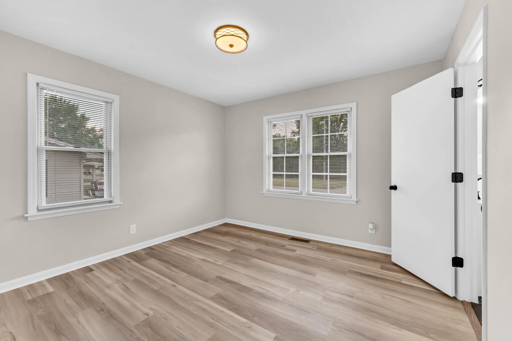 207 Donna Drive Property Photo 12