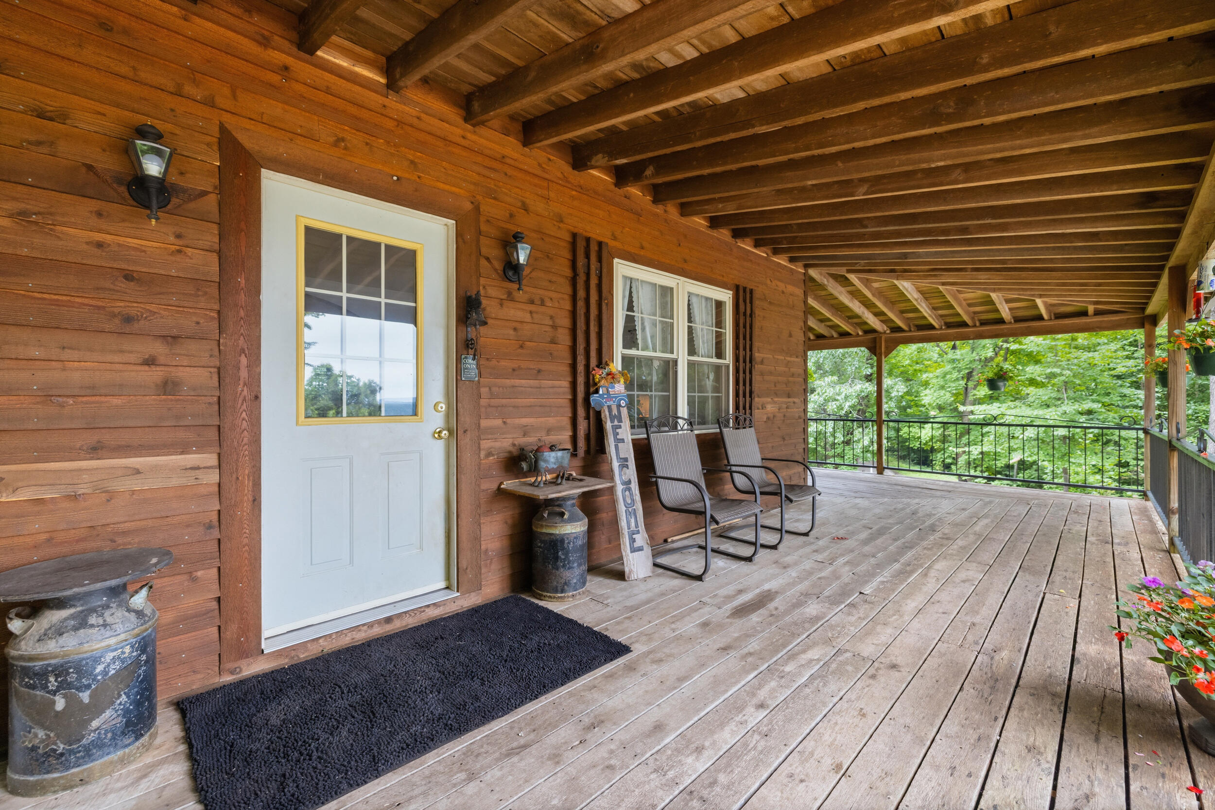 582 High Ridge Tower Road Property Photo 7