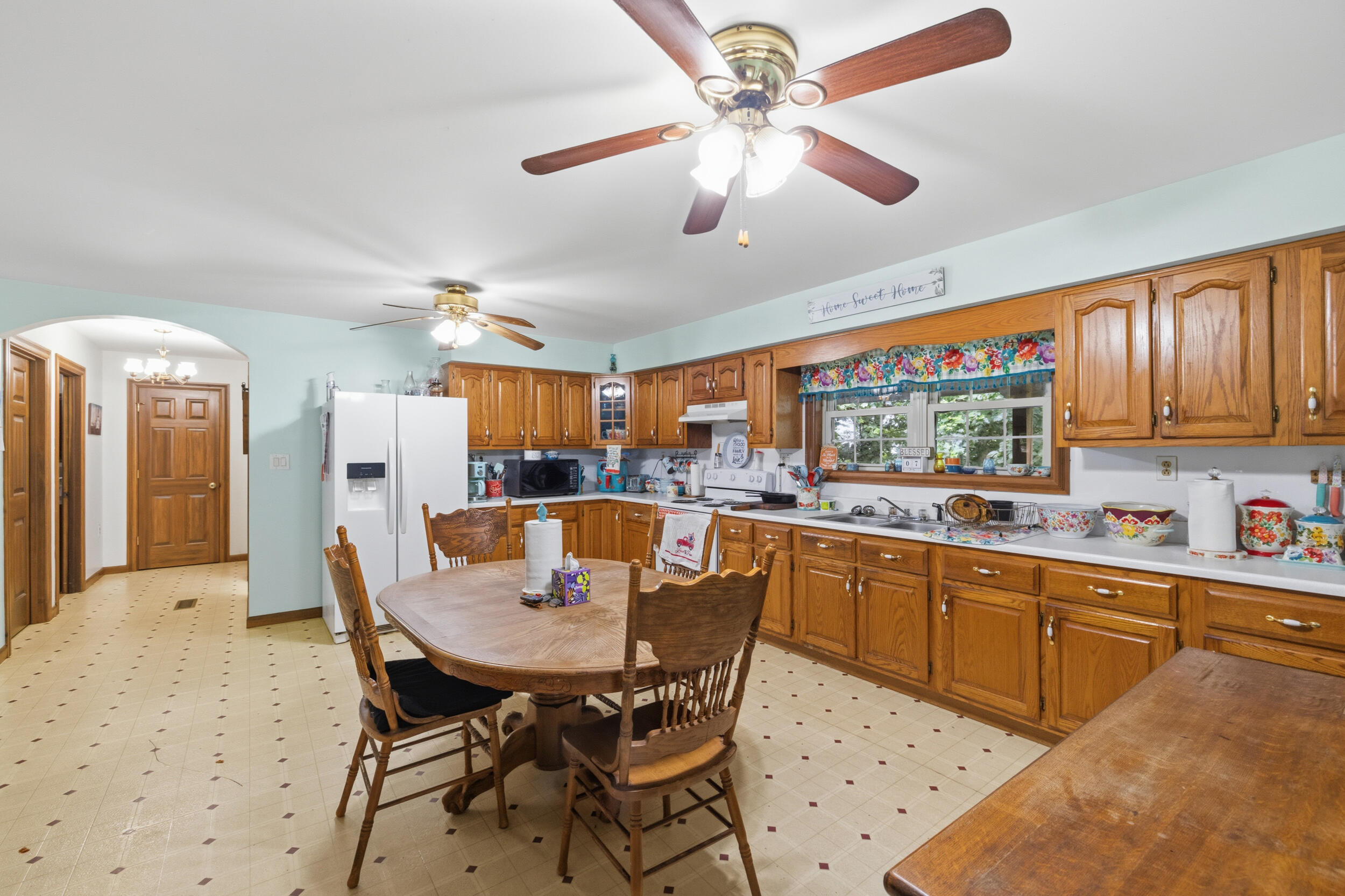 582 High Ridge Tower Road Property Photo 13