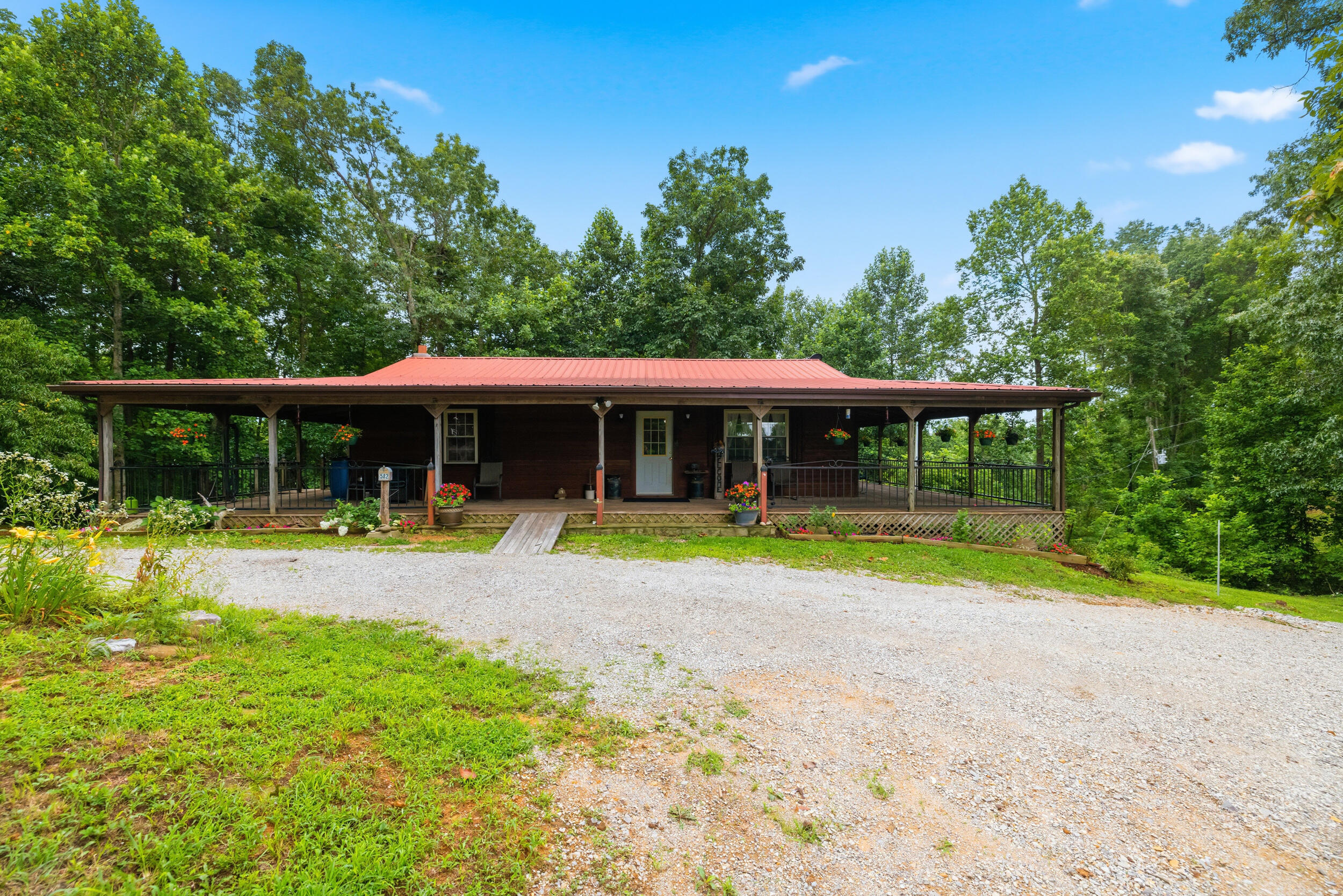 582 High Ridge Tower Road Property Photo 23