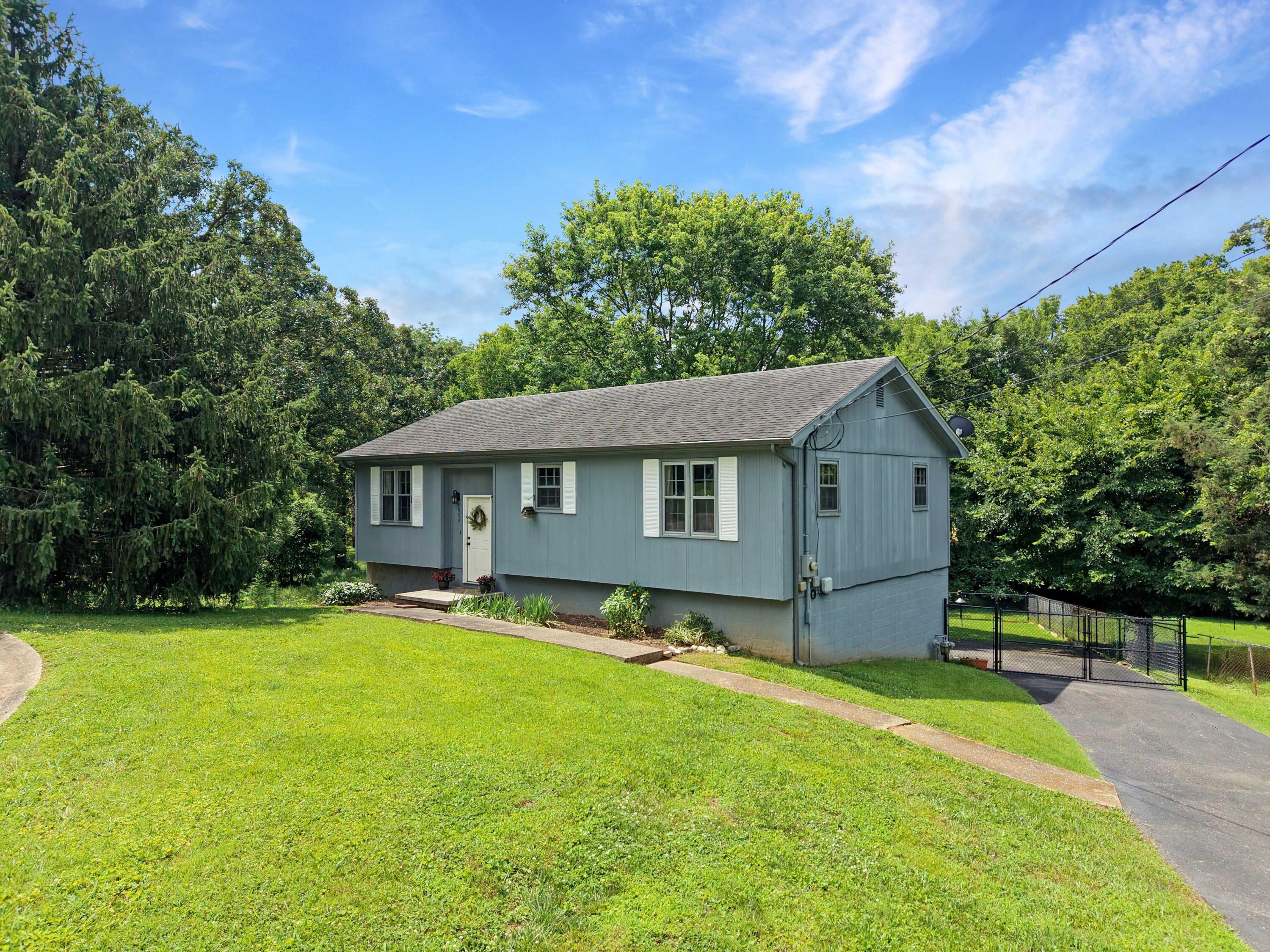 3504 Bahama Drive Property Photo 1