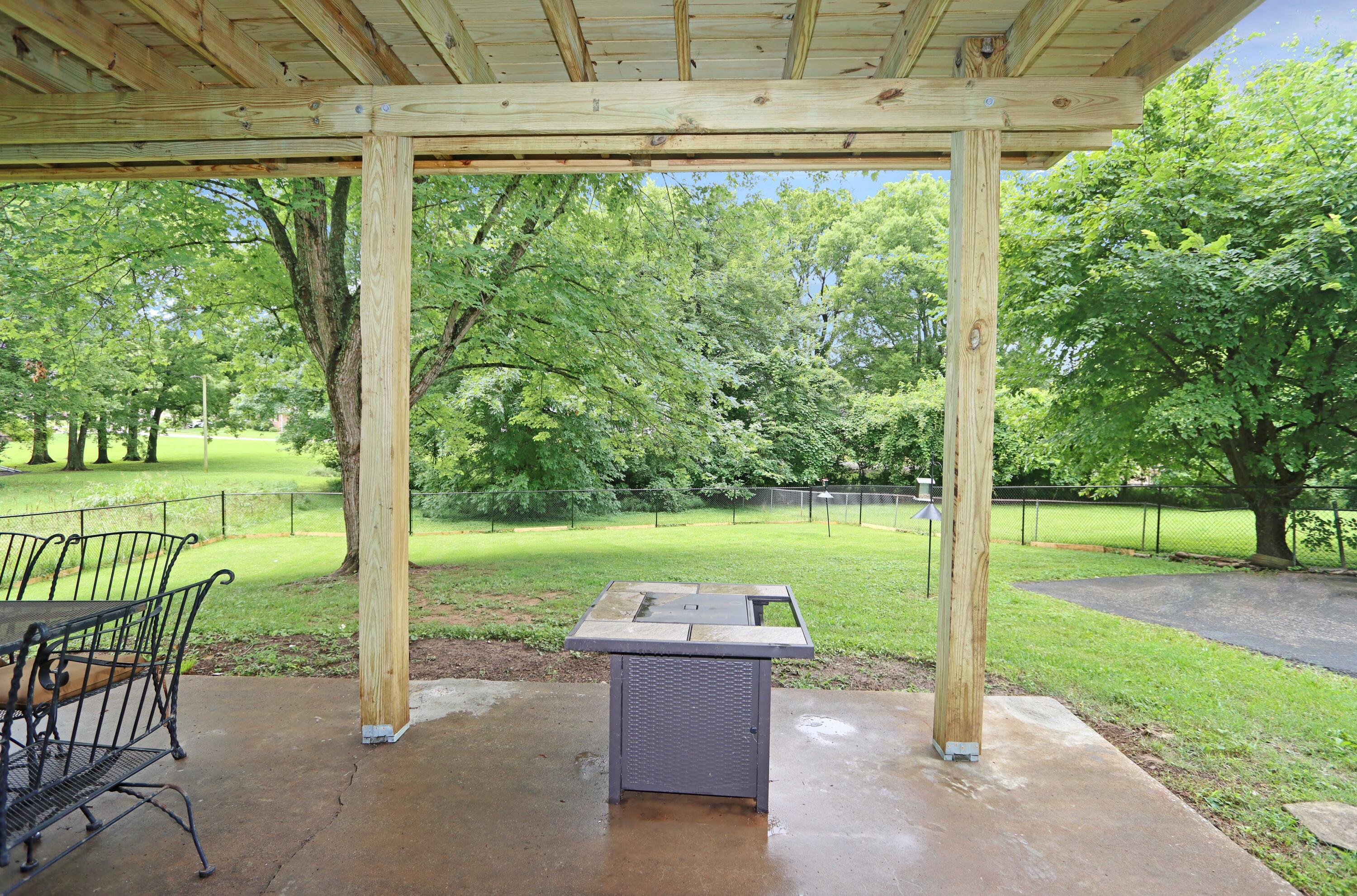 3504 Bahama Drive Property Photo 8