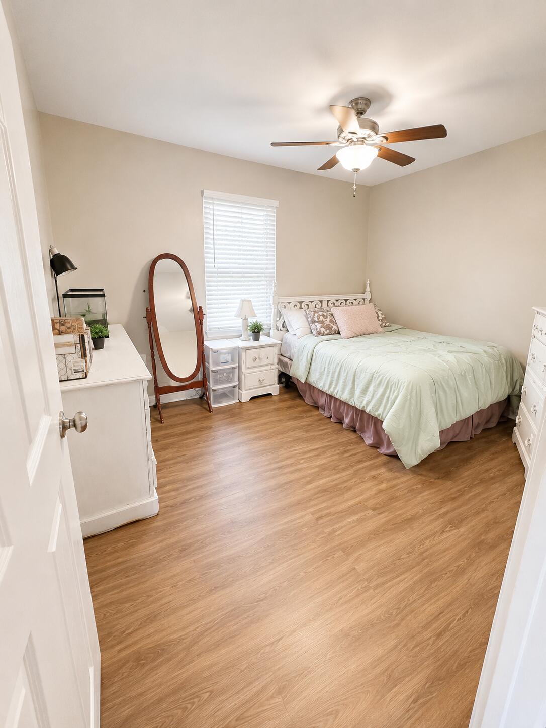 3015 Mountain Springs Drive Property Photo 12