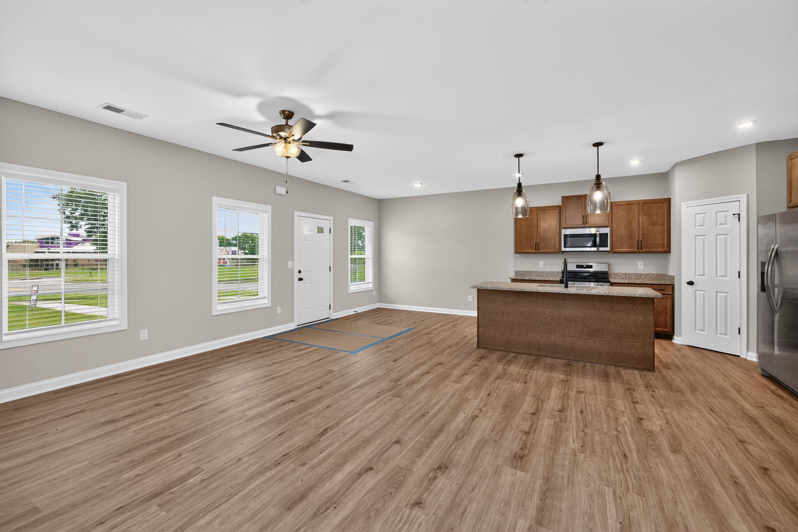 549 Shropshire Avenue Property Photo 3
