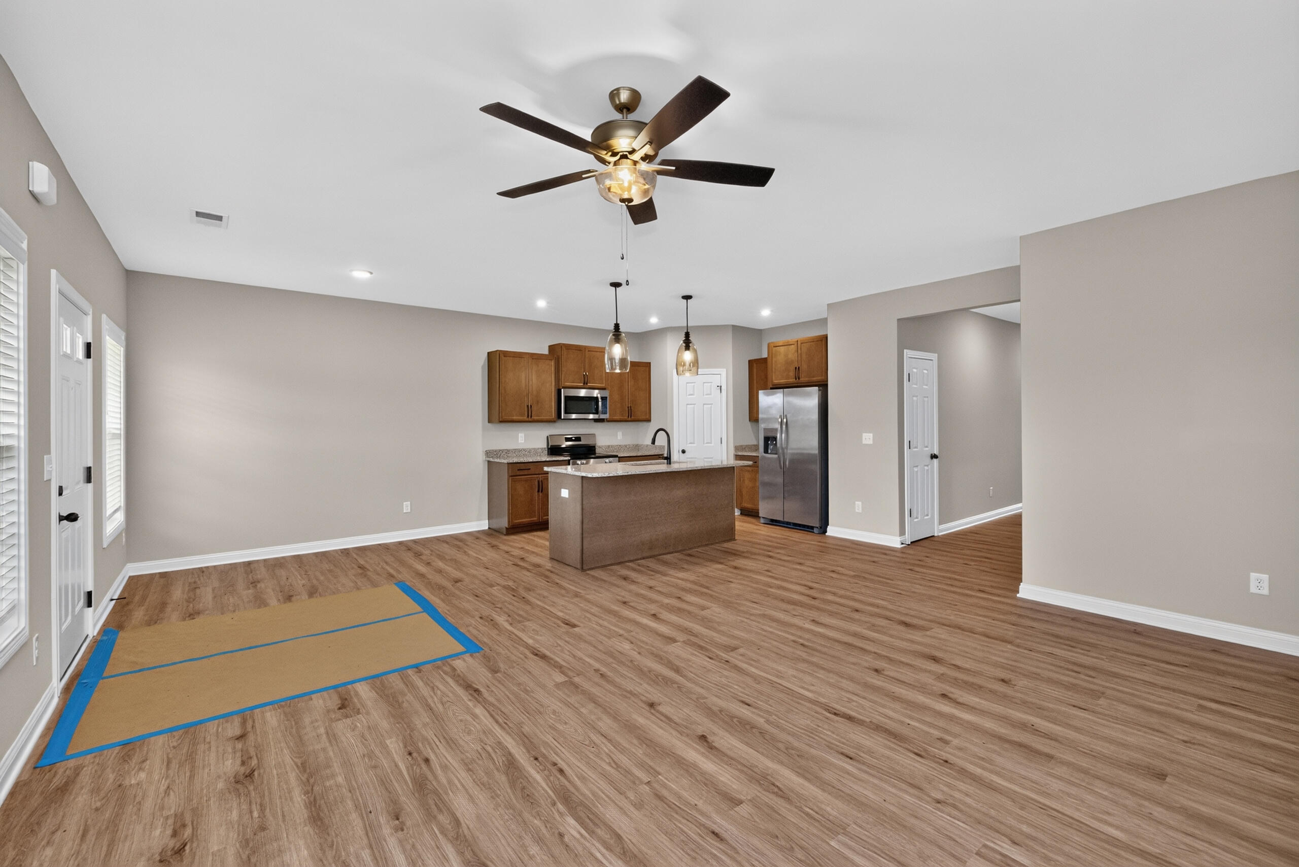 549 Shropshire Avenue Property Photo 4