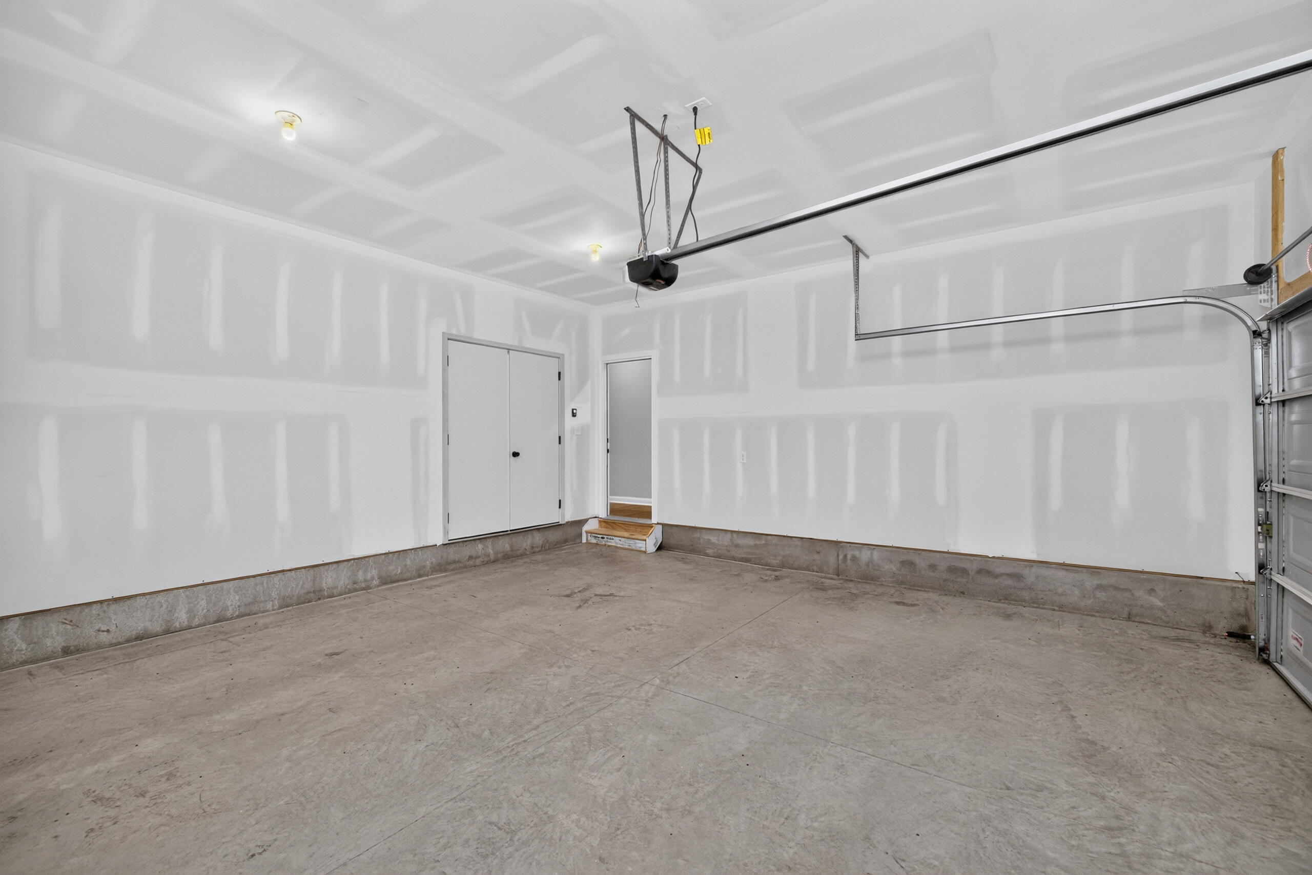549 Shropshire Avenue Property Photo 19