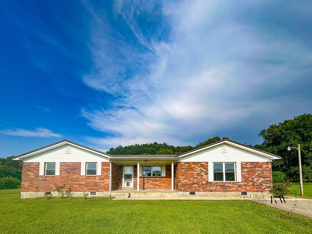 4621 Liberty Road Property Photo 1
