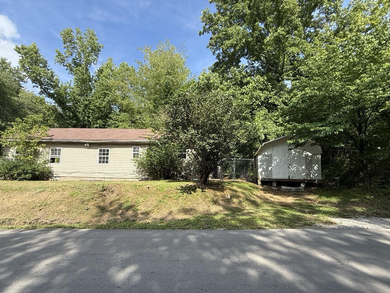 345 Standard Avenue Property Photo 5