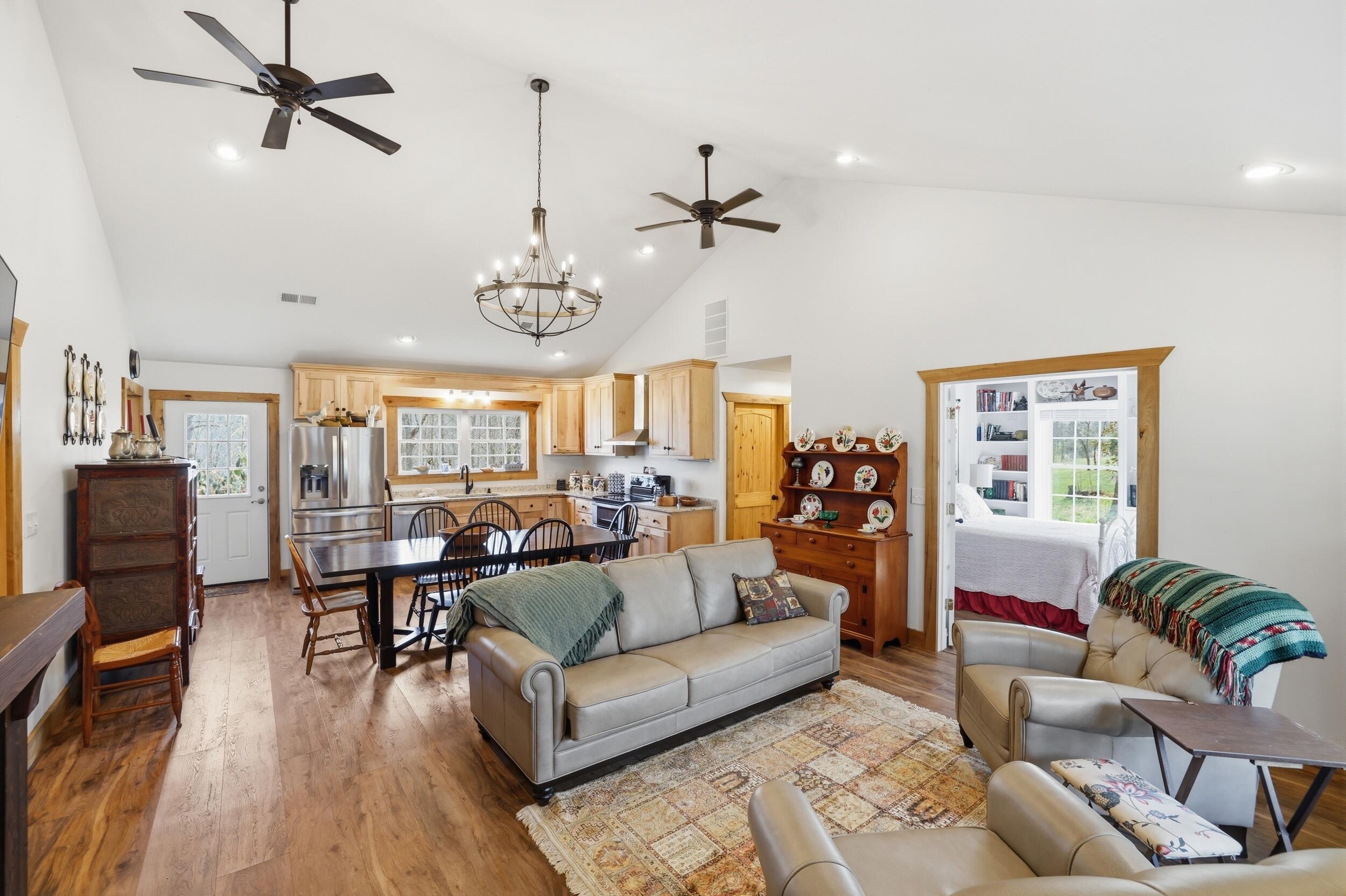 378 Shugars Hill Road Property Photo 11