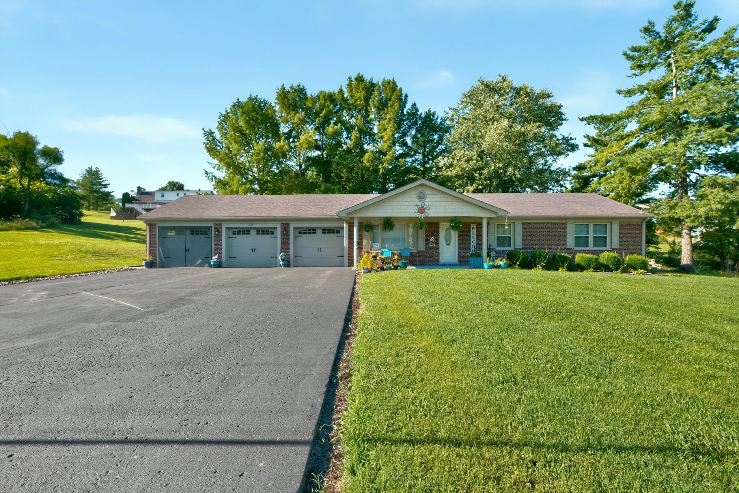 230 Mercer Avenue Property Photo 1