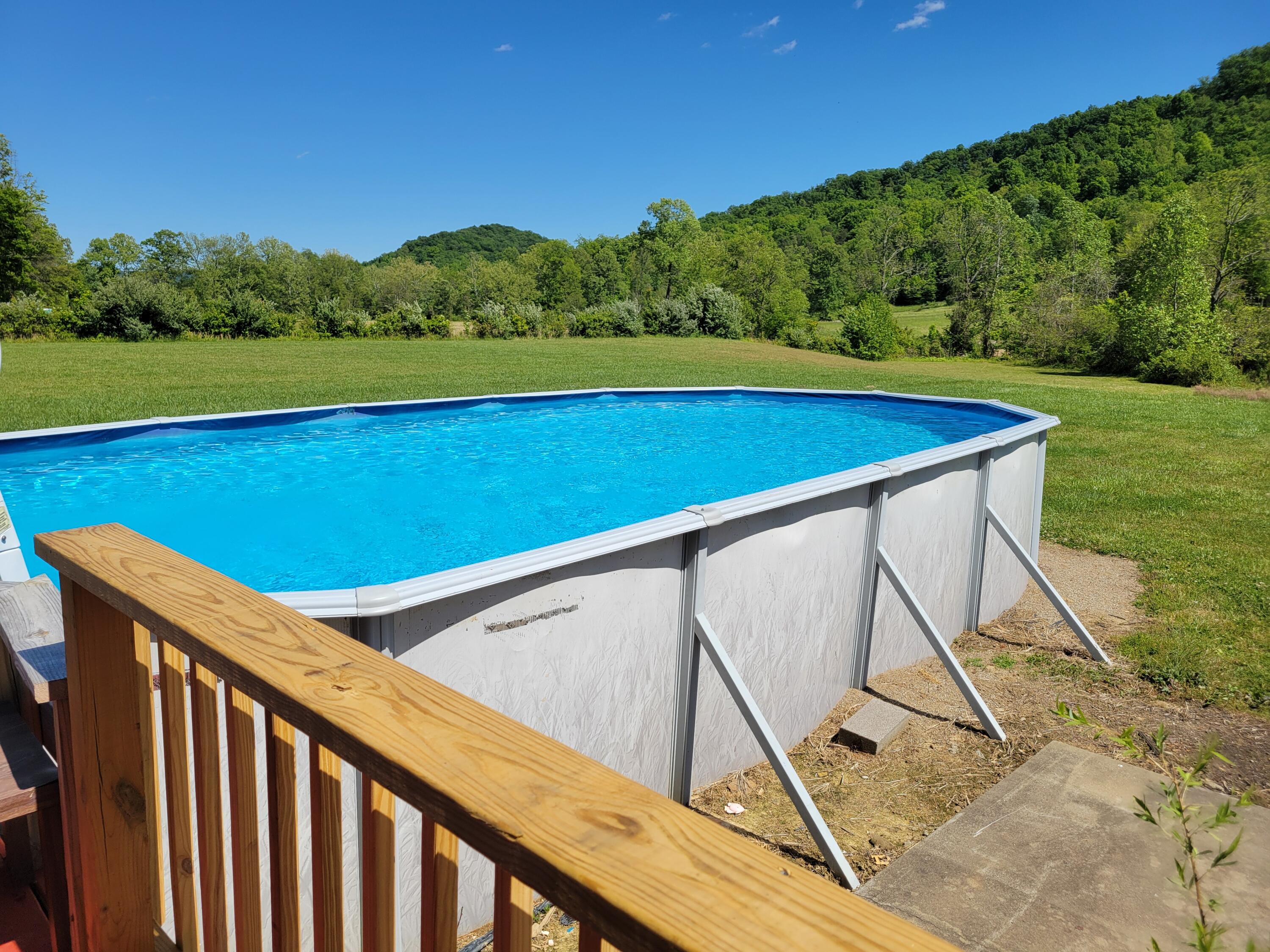 929 Pine Grove Road Property Photo 17