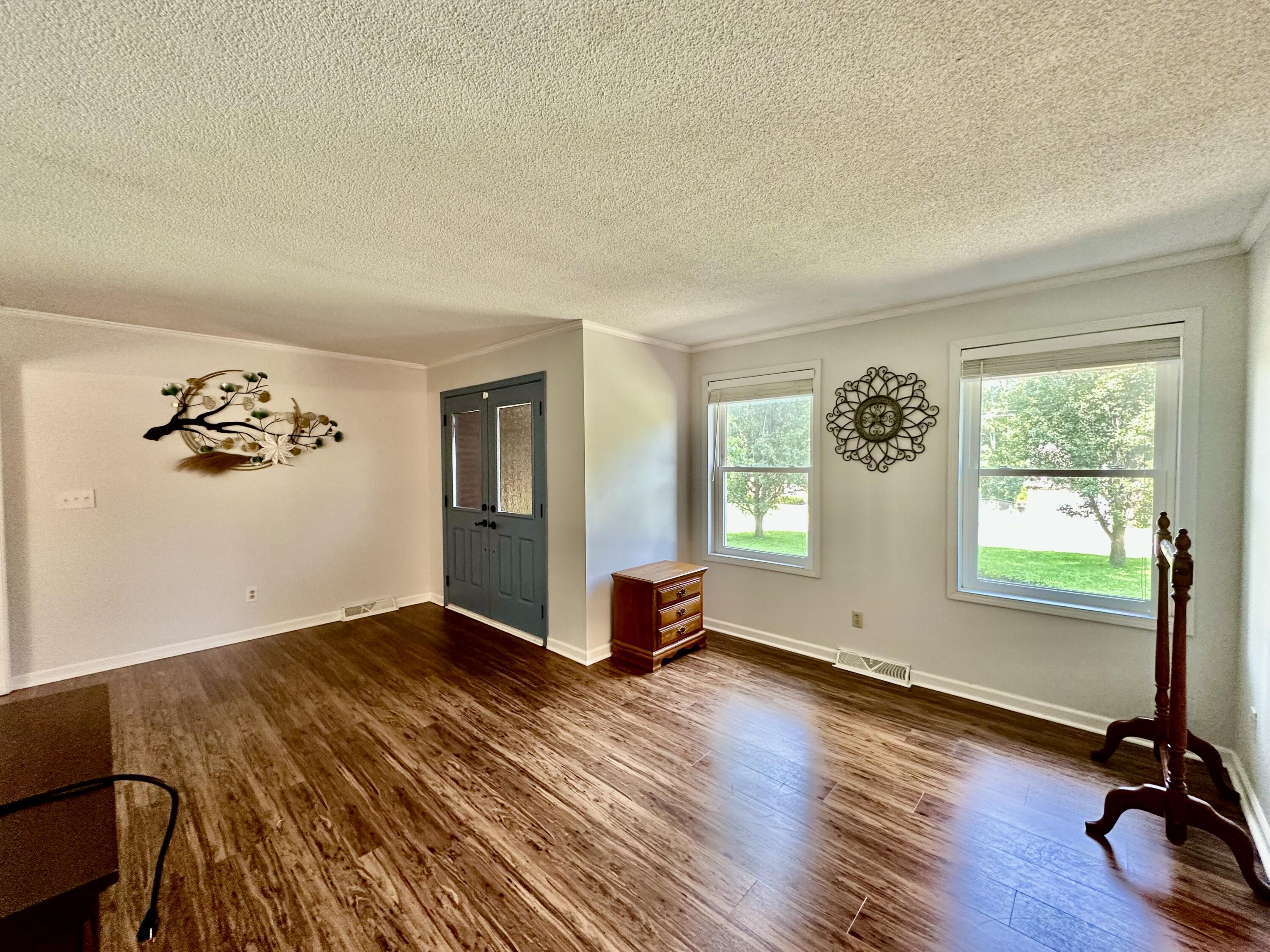 52 S Nottingham Lane Property Photo 7