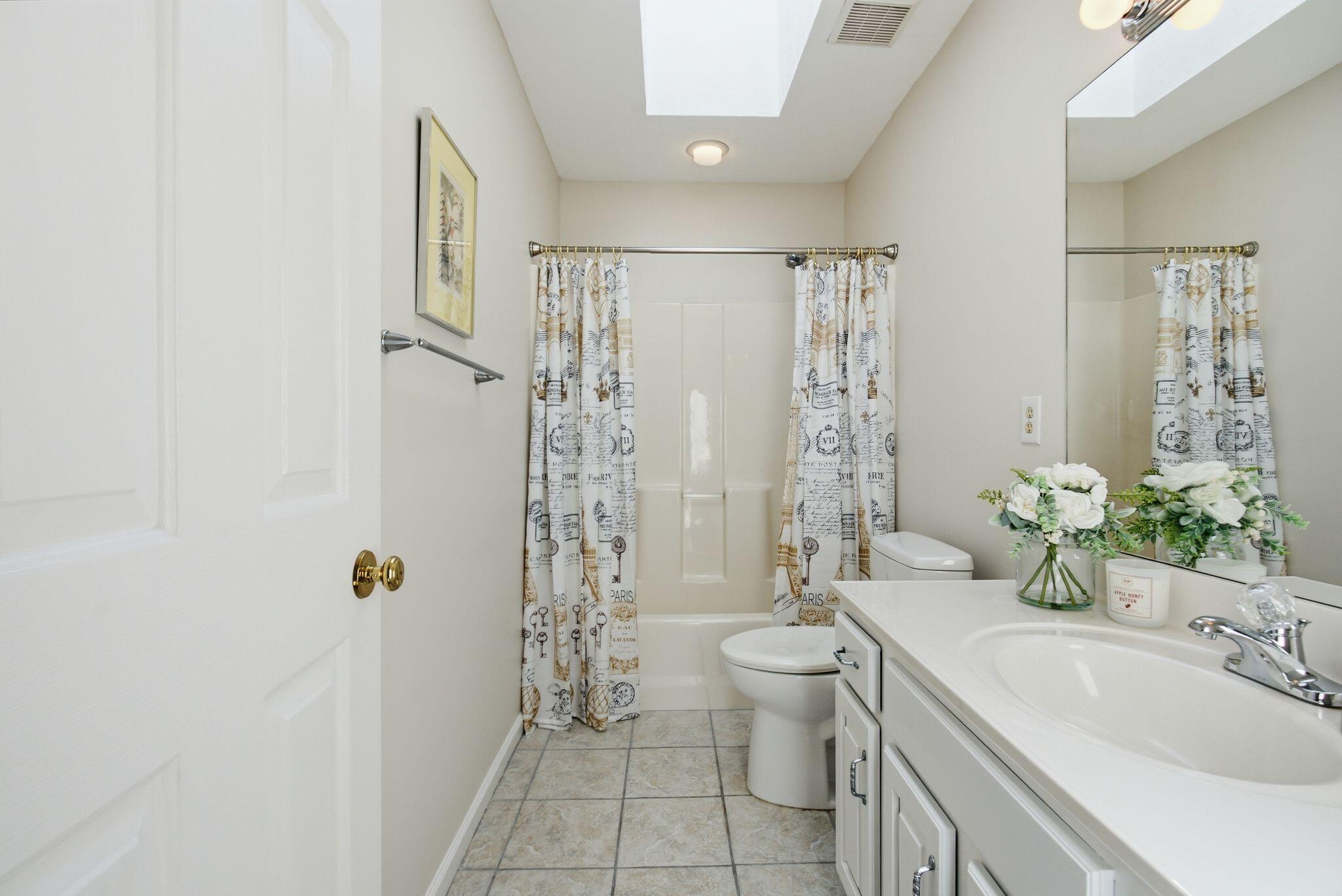 2060 Glade Lane Property Photo 23