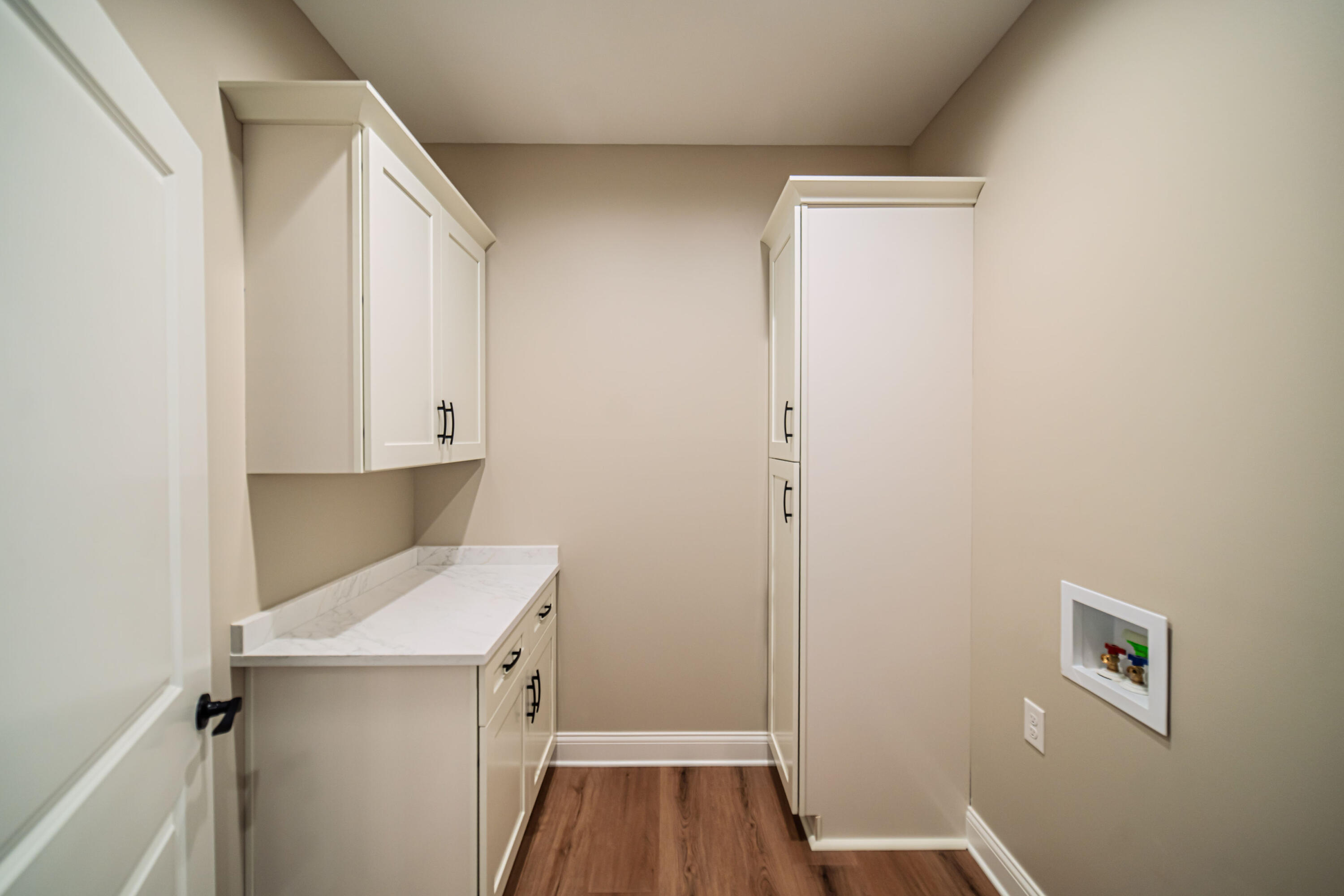160 Hidden Valley Drive Property Photo 13