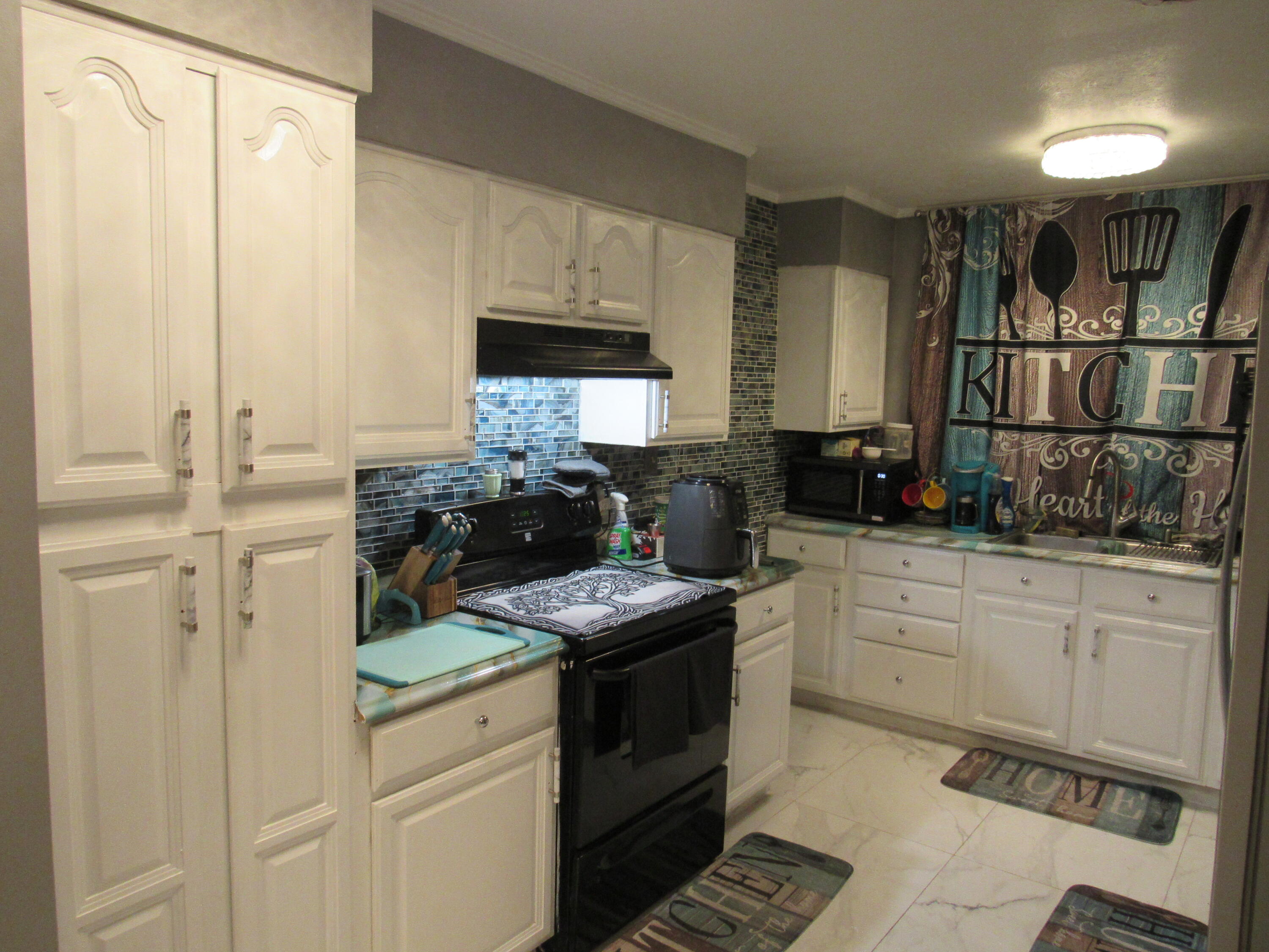 155 Deanne Drive Property Photo 9
