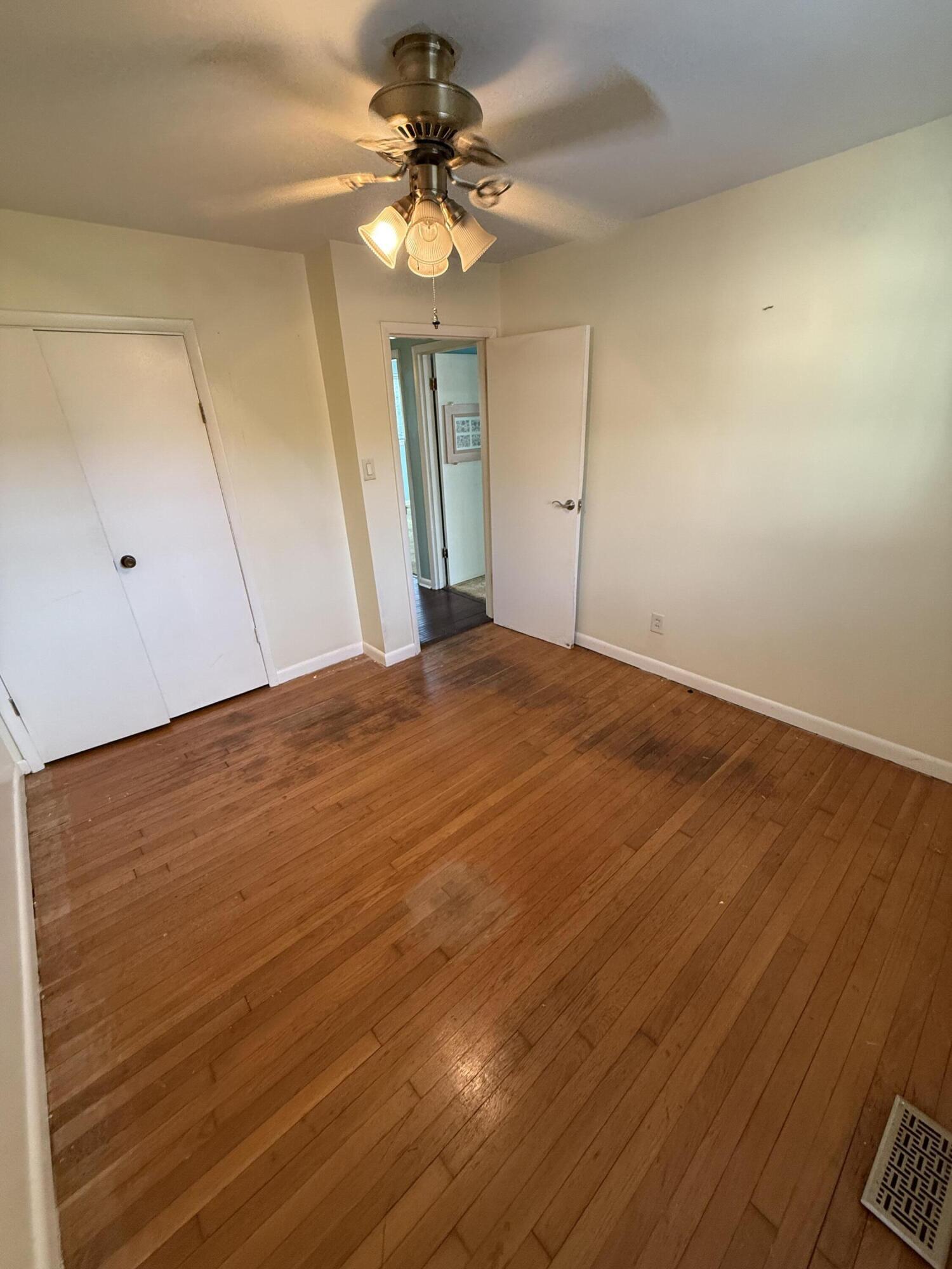 528 Estes Drive Property Photo 17
