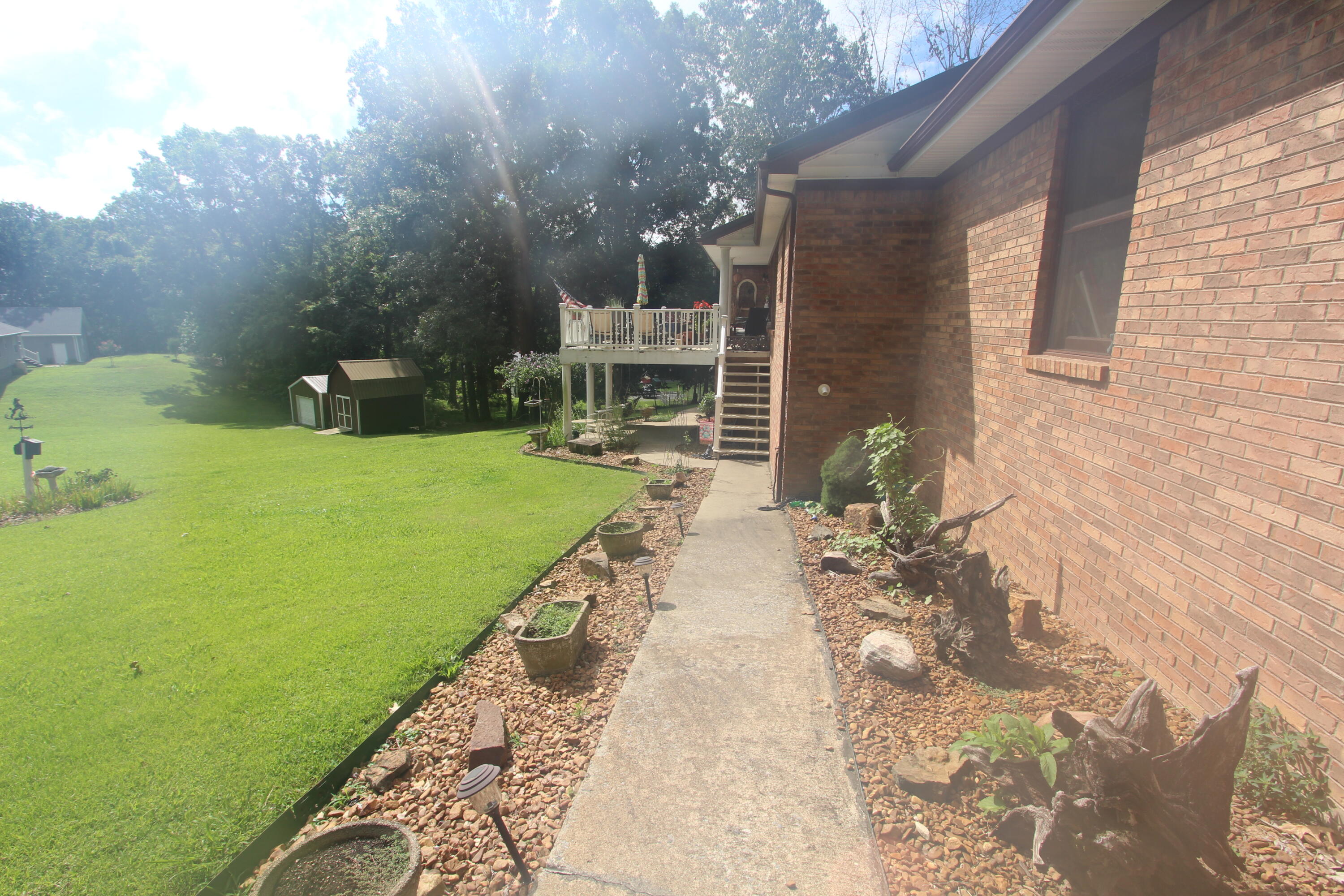 85 Lagus Road Property Photo 3