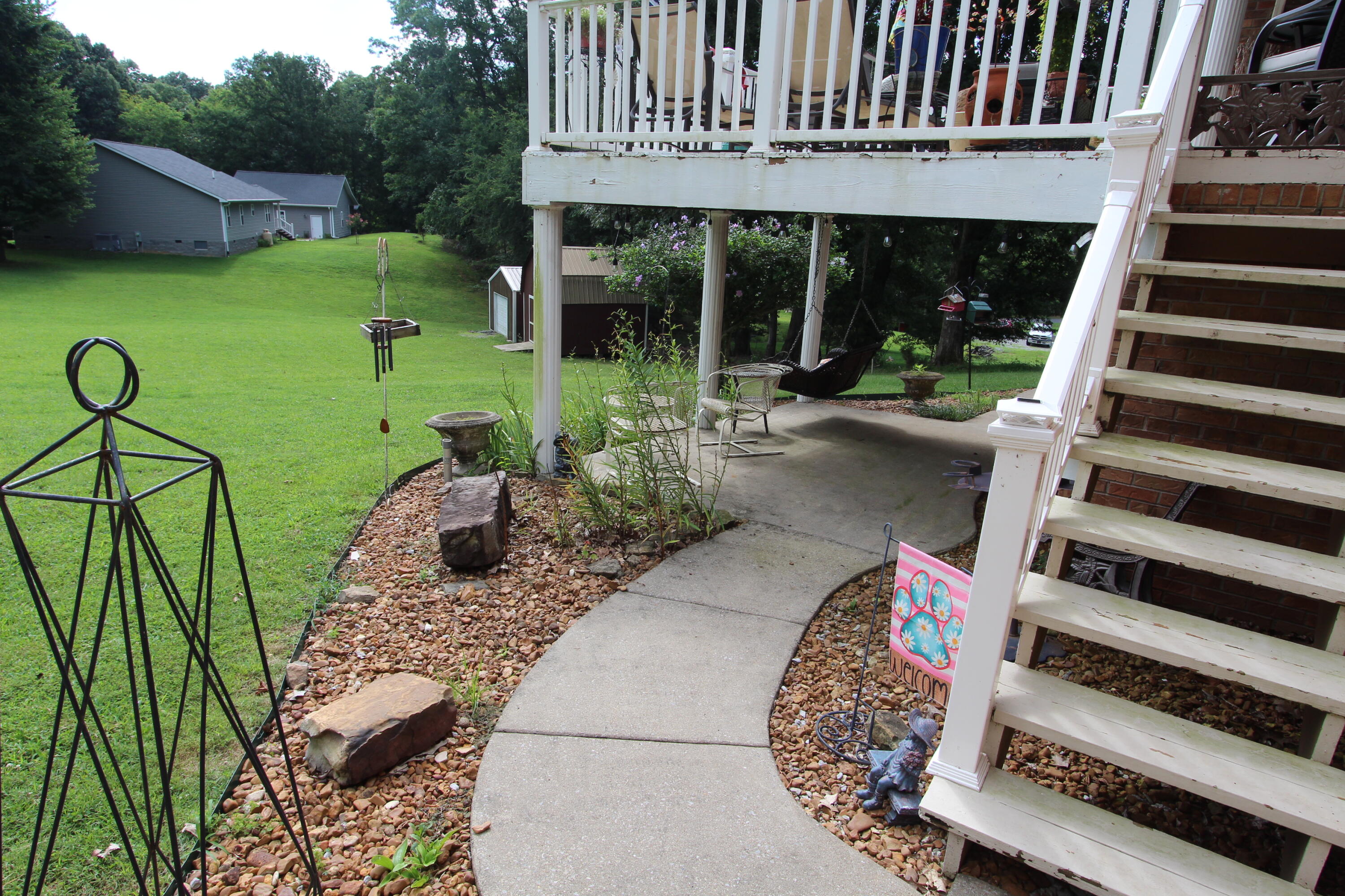 85 Lagus Road Property Photo 4