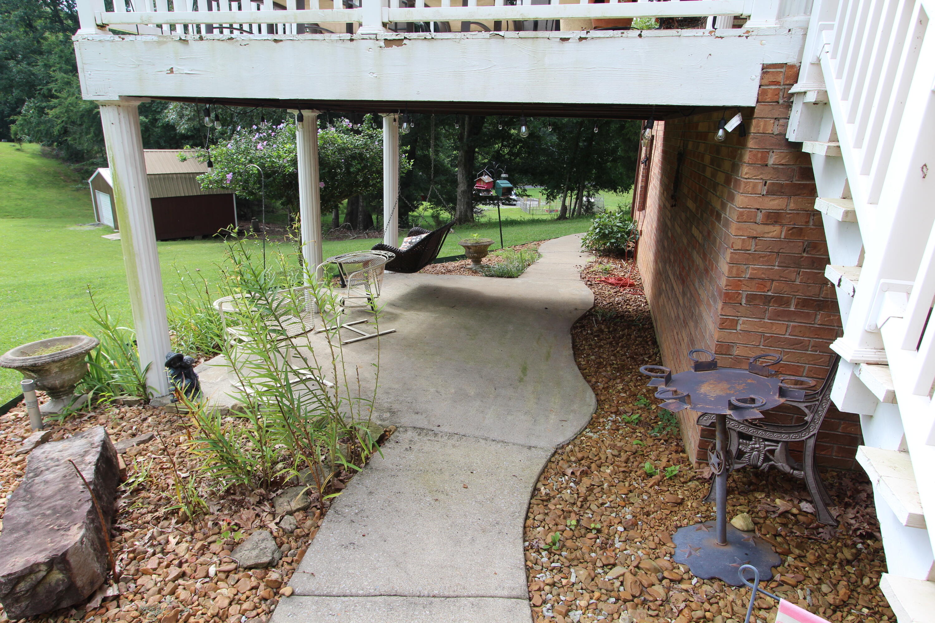 85 Lagus Road Property Photo 5