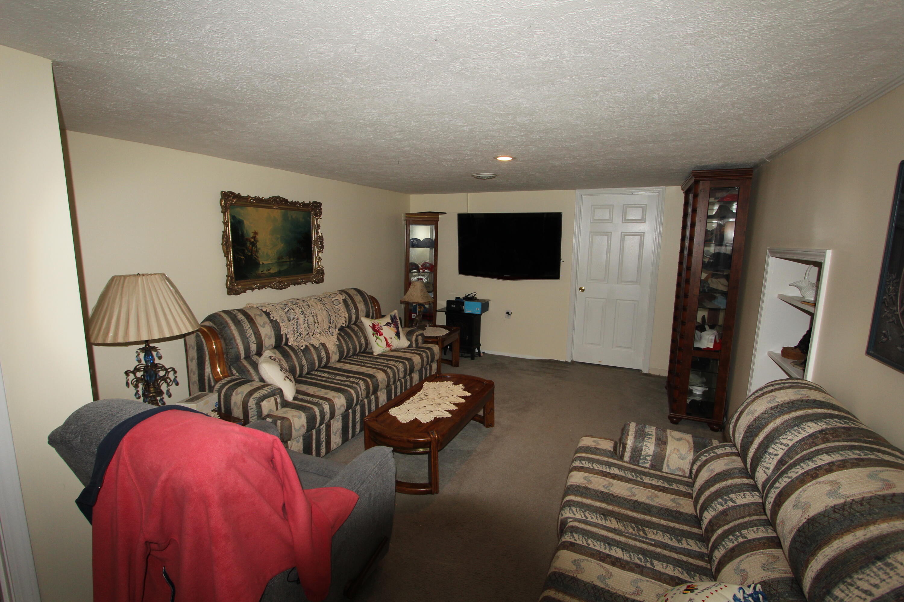 85 Lagus Road Property Photo 36