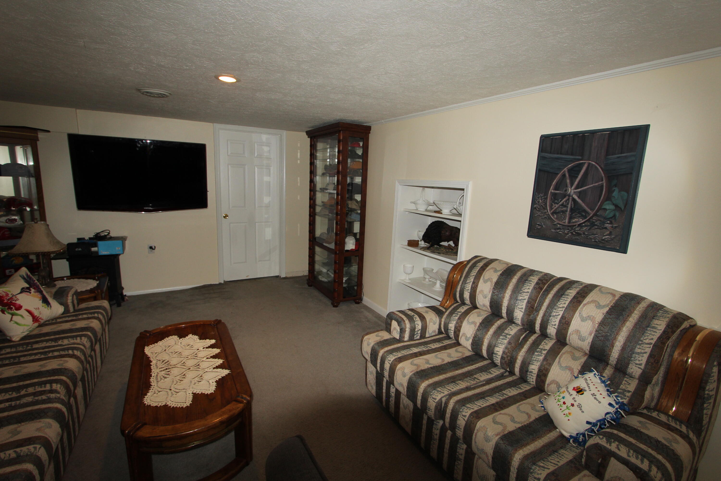 85 Lagus Road Property Photo 37