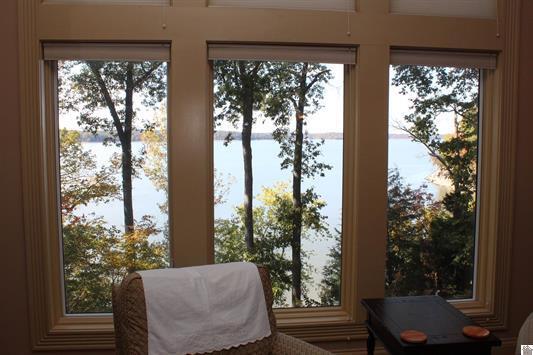138 Elizabeth Drive Property Photo 12