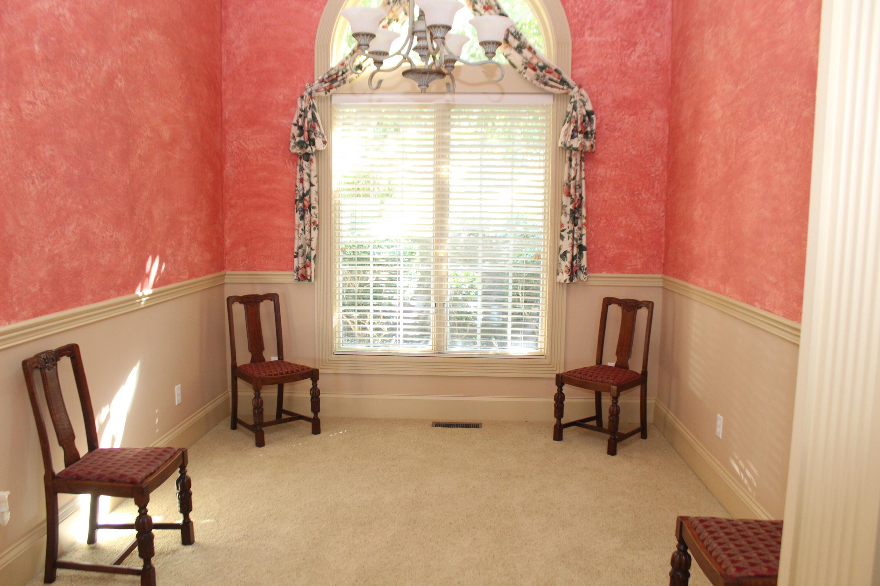 138 Elizabeth Drive Property Photo 15